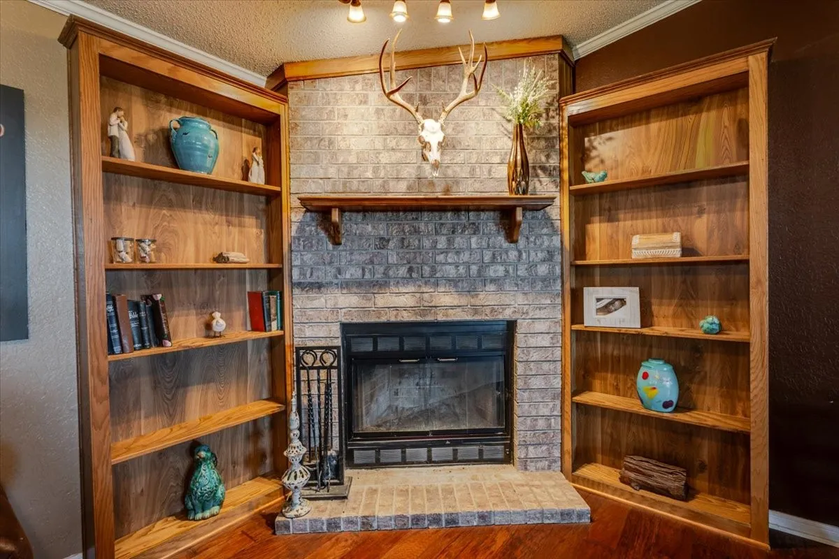 Farm For Sale in Jack County , 3637 Highway 281 N, Jacksboro, Texas 76458, 4 Bedroom, 3 Bathroom, 2 Garage spaces, 2,128 Sqft, built in 2001, Price $925,000, mls#21326451, Real Estate Agent in Jacksboro, Homes For Sale in Jack county, Homes For Sale in Jacksboro, Realtor in Jacksboro Texas, Real Estate Brokerage Independent Realty Texas, Luminita Cordes Realtor