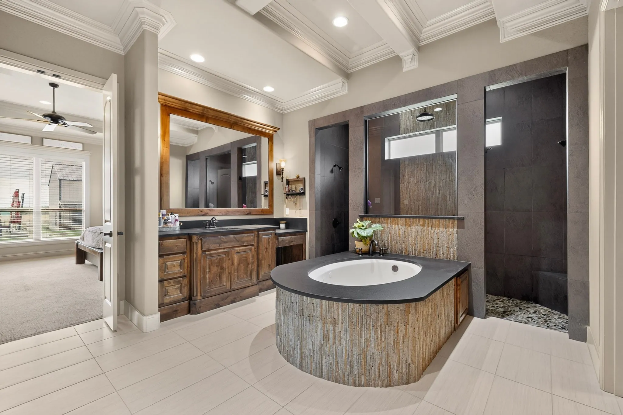 Single Family Residence For Sale in Johnson County , 10509 County Road 1001, Godley, Texas 76044, 3 Bedroom, 3 Bathroom, 4 Garage spaces, 2,951 Sqft, built in 2014, mls#21328535, Real Estate Agent in Godley, Homes For Sale in Johnson county, Homes For Sale in Godley, Realtor in Godley Texas, Real Estate Brokerage Independent Realty Texas, Luminita Cordes Realtor