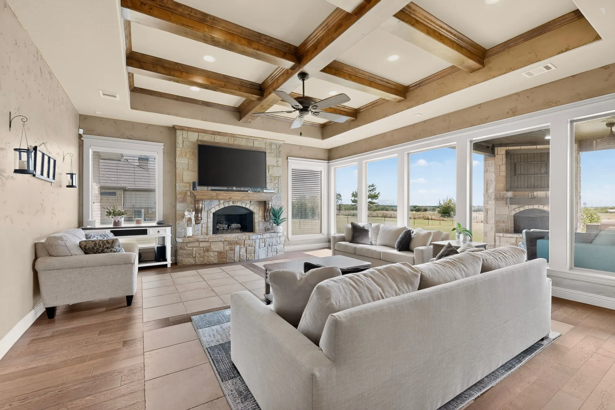 Single Family Residence For Sale in Johnson County , 10509 County Road 1001, Godley, Texas 76044, 3 Bedroom, 3 Bathroom, 4 Garage spaces, 2,951 Sqft, built in 2014, mls#21328535, Real Estate Agent in Godley, Homes For Sale in Johnson county, Homes For Sale in Godley, Realtor in Godley Texas, Real Estate Brokerage Independent Realty Texas, Luminita Cordes Realtor
