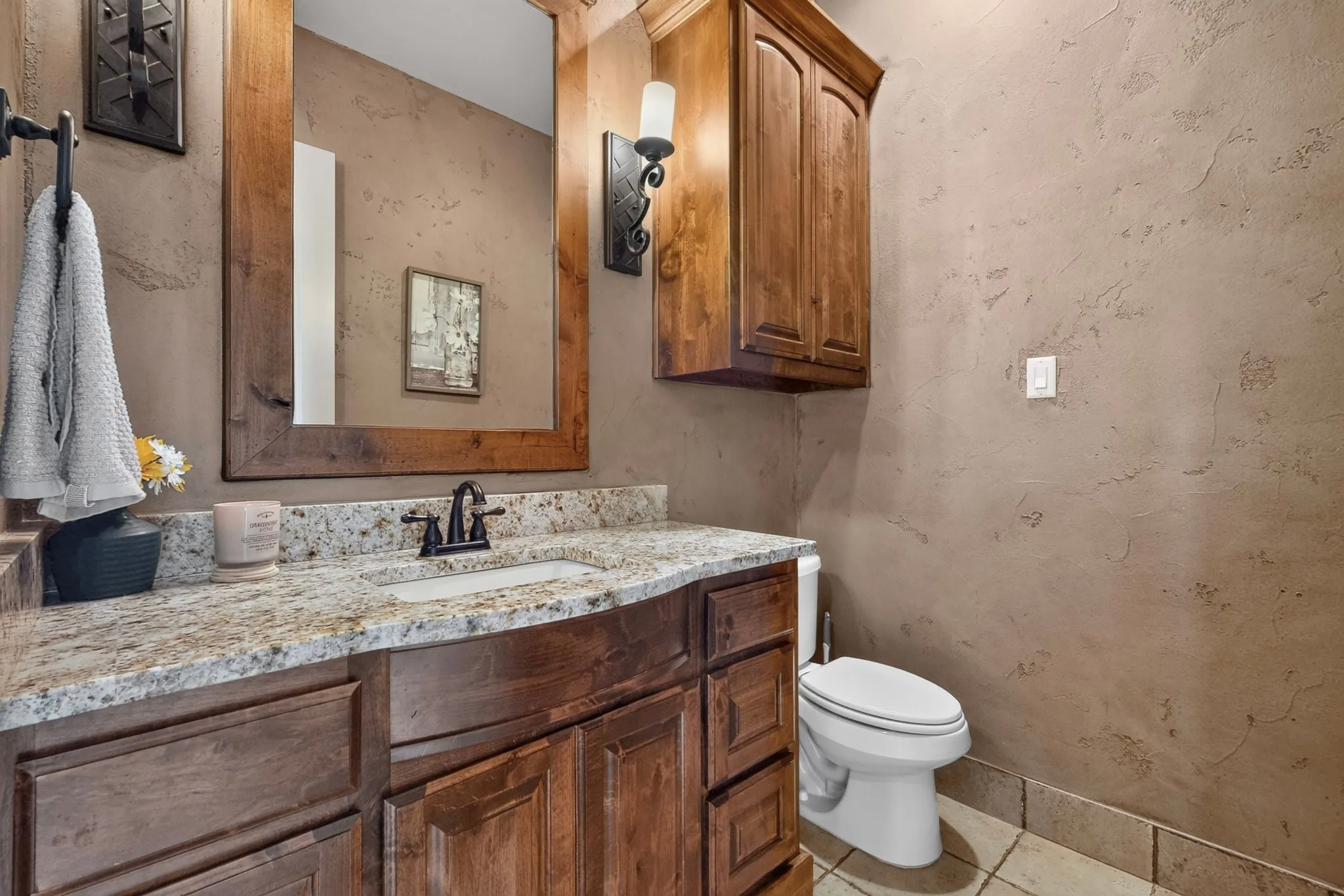 Single Family Residence For Sale in Johnson County , 10509 County Road 1001, Godley, Texas 76044, 3 Bedroom, 3 Bathroom, 4 Garage spaces, 2,951 Sqft, built in 2014, mls#21328535, Real Estate Agent in Godley, Homes For Sale in Johnson county, Homes For Sale in Godley, Realtor in Godley Texas, Real Estate Brokerage Independent Realty Texas, Luminita Cordes Realtor