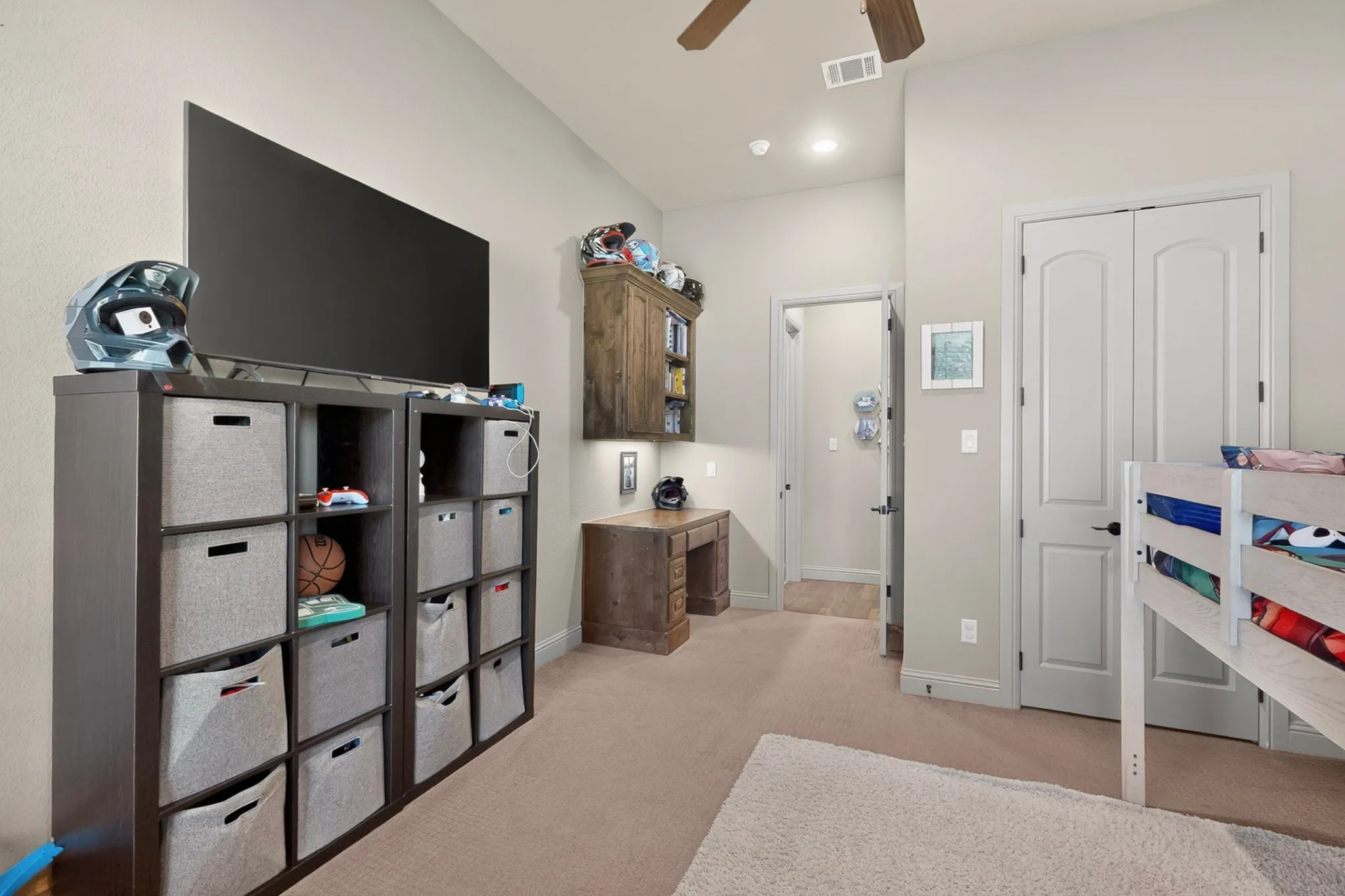 Single Family Residence For Sale in Johnson County , 10509 County Road 1001, Godley, Texas 76044, 3 Bedroom, 3 Bathroom, 4 Garage spaces, 2,951 Sqft, built in 2014, mls#21328535, Real Estate Agent in Godley, Homes For Sale in Johnson county, Homes For Sale in Godley, Realtor in Godley Texas, Real Estate Brokerage Independent Realty Texas, Luminita Cordes Realtor