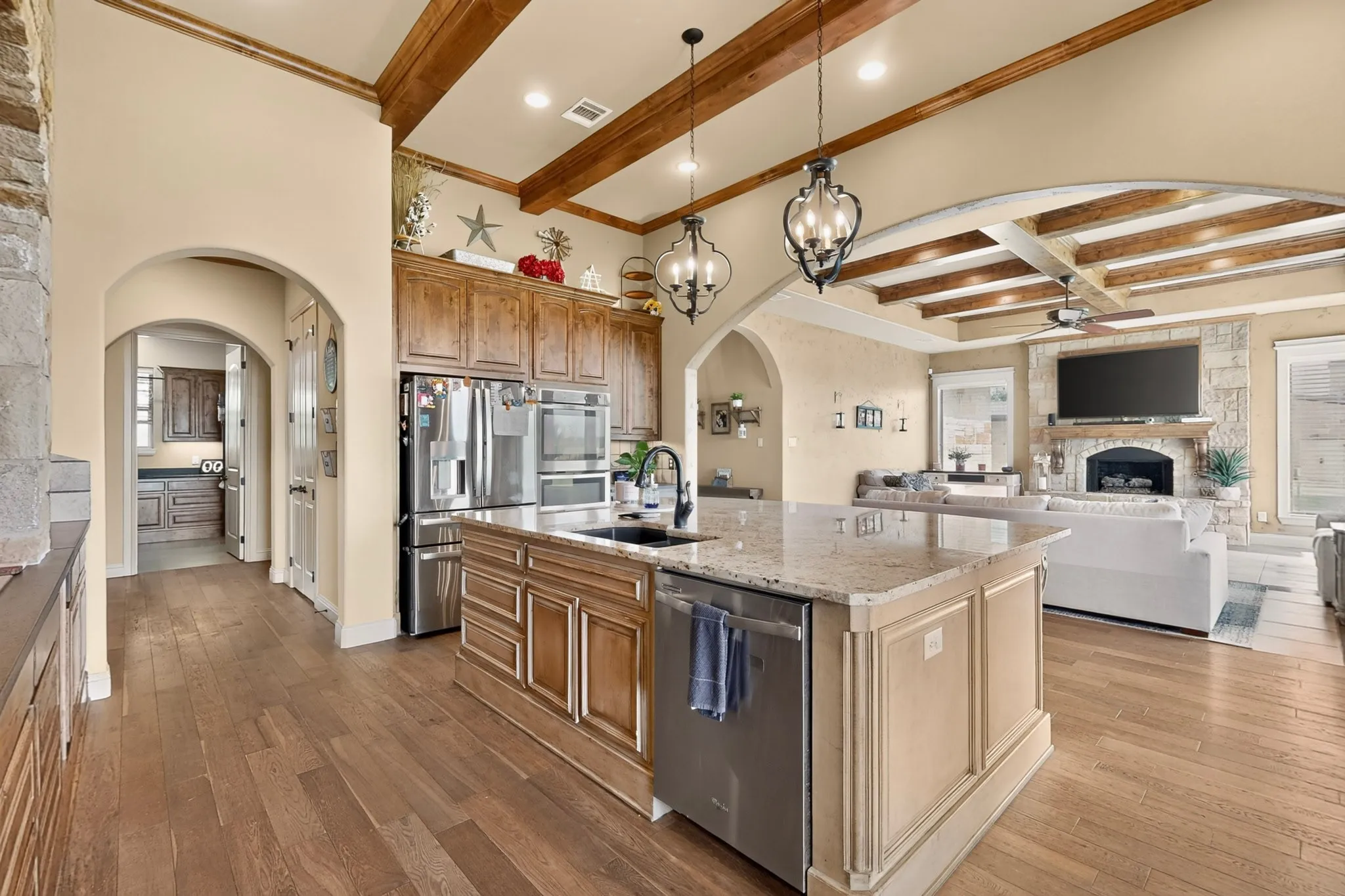 Single Family Residence For Sale in Johnson County , 10509 County Road 1001, Godley, Texas 76044, 3 Bedroom, 3 Bathroom, 4 Garage spaces, 2,951 Sqft, built in 2014, mls#21328535, Real Estate Agent in Godley, Homes For Sale in Johnson county, Homes For Sale in Godley, Realtor in Godley Texas, Real Estate Brokerage Independent Realty Texas, Luminita Cordes Realtor