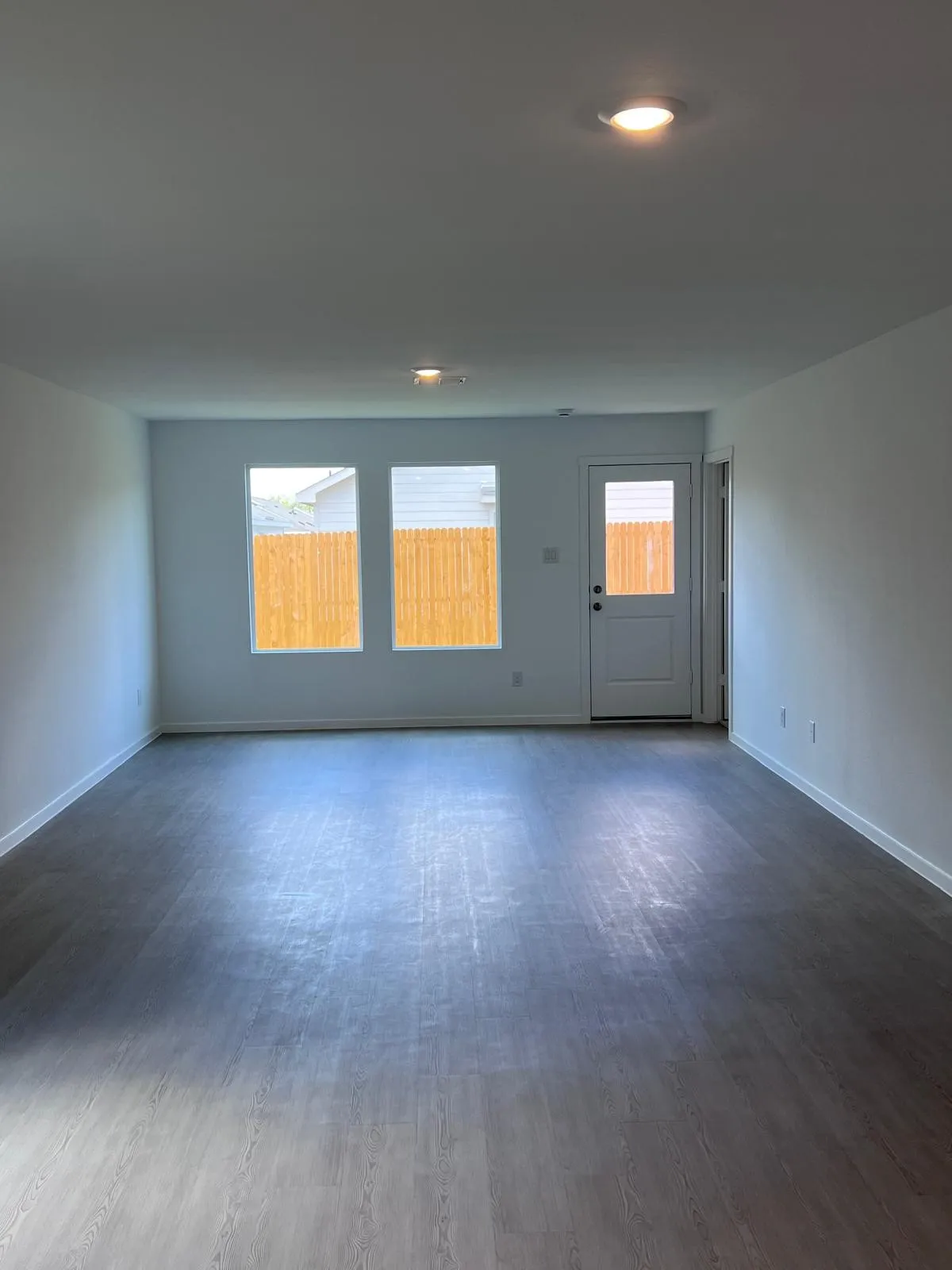 Single Family Residence For Rent in Grayson County , 3922 Ontario Way, Sherman, Texas 75090, 4 Bedroom, 2 Bathroom, 2 Garage spaces, 1,600 Sqft, built in 2026, mls#21328319, Real Estate Agent in Sherman, Homes For Rent in Grayson county, Homes For Rent in Sherman, Realtor in Sherman Texas, Real Estate Brokerage Independent Realty Texas, Luminita Cordes Realtor