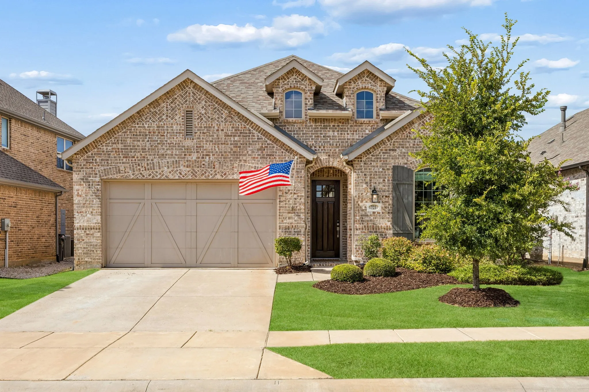 Single Family Residence For Sale in Collin County , 721 Corner Post Path, Celina, Texas 75009, 4 Bedroom, 3 Bathroom, 2 Garage spaces, 2,319 Sqft, built in 2021, mls#21330388, Real Estate Agent in Celina, Homes For Sale in Collin county, Homes For Sale in Celina, Realtor in Celina Texas, Real Estate Brokerage Independent Realty Texas, Luminita Cordes Realtor
