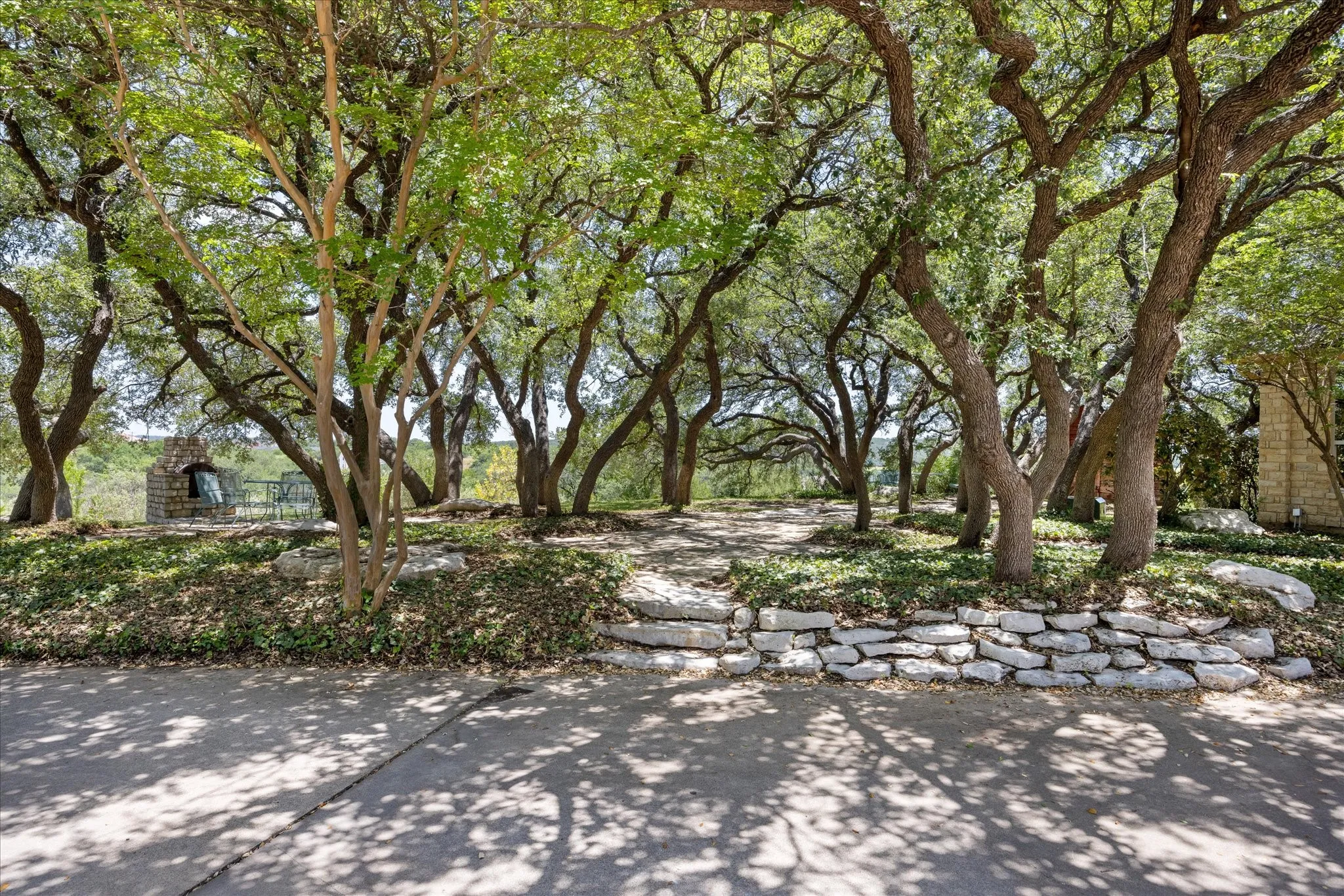 Office For Rent in Somervell County , 1601 Texas Drive A, Glen Rose, Texas 76043, 0, 0, Garage spaces, 0 Sqft, built in 1997, Price $2,366, mls#21329116, Real Estate Agent in Glen Rose, Homes For Rent in Somervell county, Homes For Rent in Glen Rose, Realtor in Glen Rose Texas, Real Estate Brokerage Independent Realty Texas, Luminita Cordes Realtor