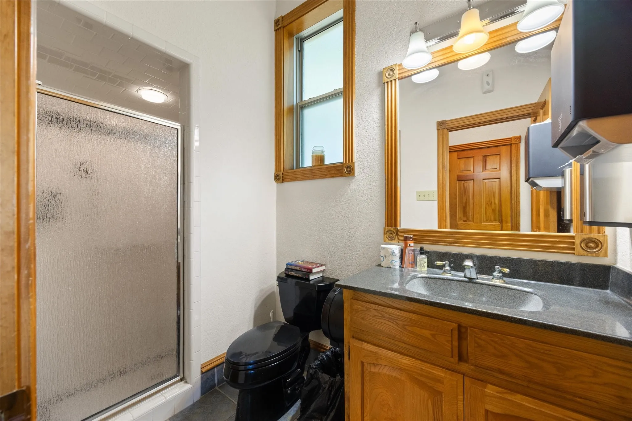 Office For Rent in Somervell County , 1601 Texas Drive A, Glen Rose, Texas 76043, 0, 0, Garage spaces, 0 Sqft, built in 1997, Price $2,366, mls#21329116, Real Estate Agent in Glen Rose, Homes For Rent in Somervell county, Homes For Rent in Glen Rose, Realtor in Glen Rose Texas, Real Estate Brokerage Independent Realty Texas, Luminita Cordes Realtor
