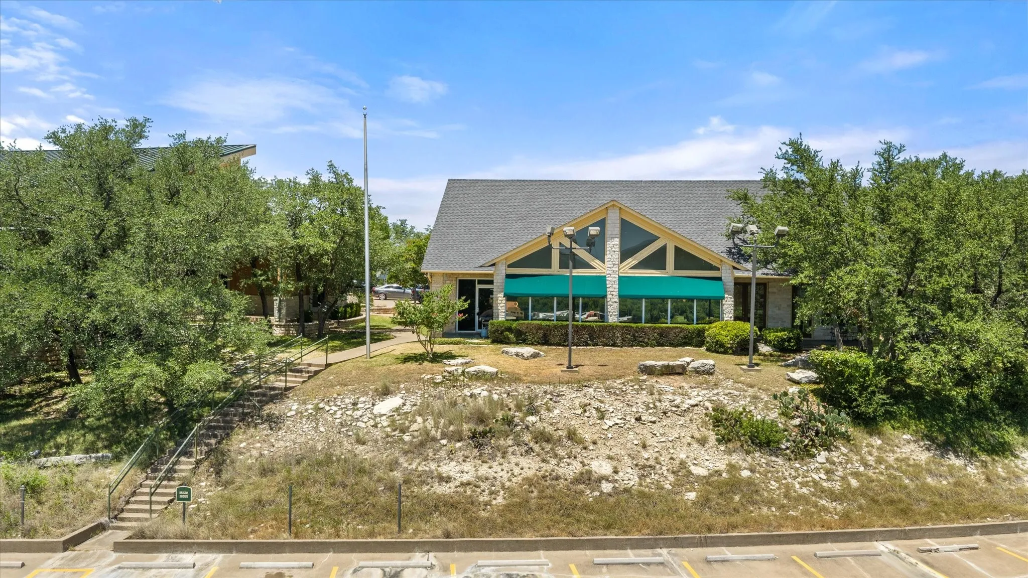 Office For Rent in Somervell County , 1601 Texas Drive A, Glen Rose, Texas 76043, 0, 0, Garage spaces, 0 Sqft, built in 1997, Price $2,366, mls#21329116, Real Estate Agent in Glen Rose, Homes For Rent in Somervell county, Homes For Rent in Glen Rose, Realtor in Glen Rose Texas, Real Estate Brokerage Independent Realty Texas, Luminita Cordes Realtor
