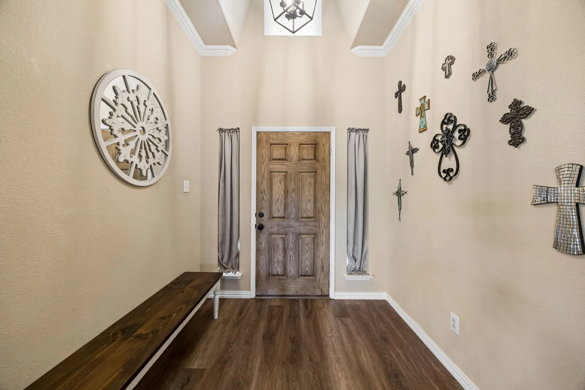 Single Family Residence For Sale in Ellis County , 1901 Millbrook Drive, Midlothian, Texas 76065, 3 Bedroom, 2 Bathroom, 2 Garage spaces, 1,511 Sqft, built in 2013, mls#21331449, Real Estate Agent in Midlothian, Homes For Sale in Ellis county, Homes For Sale in Midlothian, Realtor in Midlothian Texas, Real Estate Brokerage Independent Realty Texas, Luminita Cordes Realtor