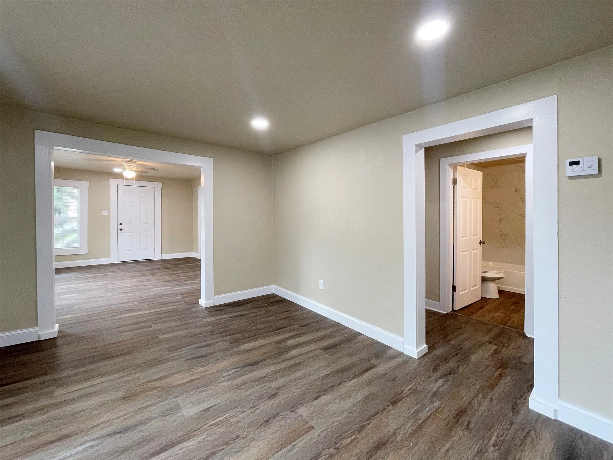Single Family Residence For Sale in Collin County , 1107 Hall Street, Mc Kinney, Texas 75069, 3 Bedroom, 1 Bathroom, 2 Garage spaces, 1,391 Sqft, built in 1965, mls#21331451, Real Estate Agent in Mc Kinney, Homes For Sale in Collin county, Homes For Sale in Mc Kinney, Realtor in Mc Kinney Texas, Real Estate Brokerage Independent Realty Texas, Luminita Cordes Realtor