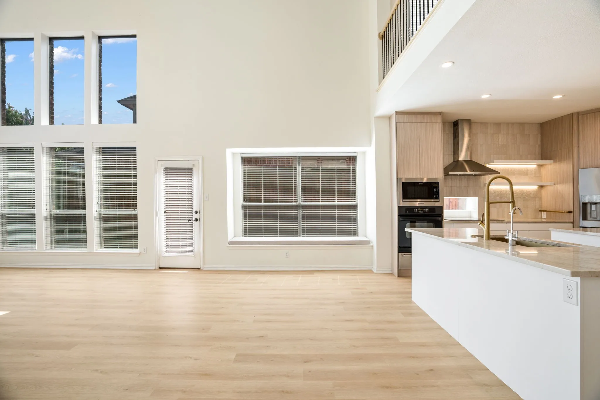 Single Family Residence For Sale in Denton County , 2344 Chenault Drive, Frisco, Texas 75033, 4 Bedroom, 4 Bathroom, 2 Garage spaces, 3,705 Sqft, built in 2006, Price $698,500, mls#21317442, Real Estate Agent in Frisco, Homes For Sale in Denton county, Homes For Sale in Frisco, Realtor in Frisco Texas, Real Estate Brokerage Independent Realty Texas, Luminita Cordes Realtor