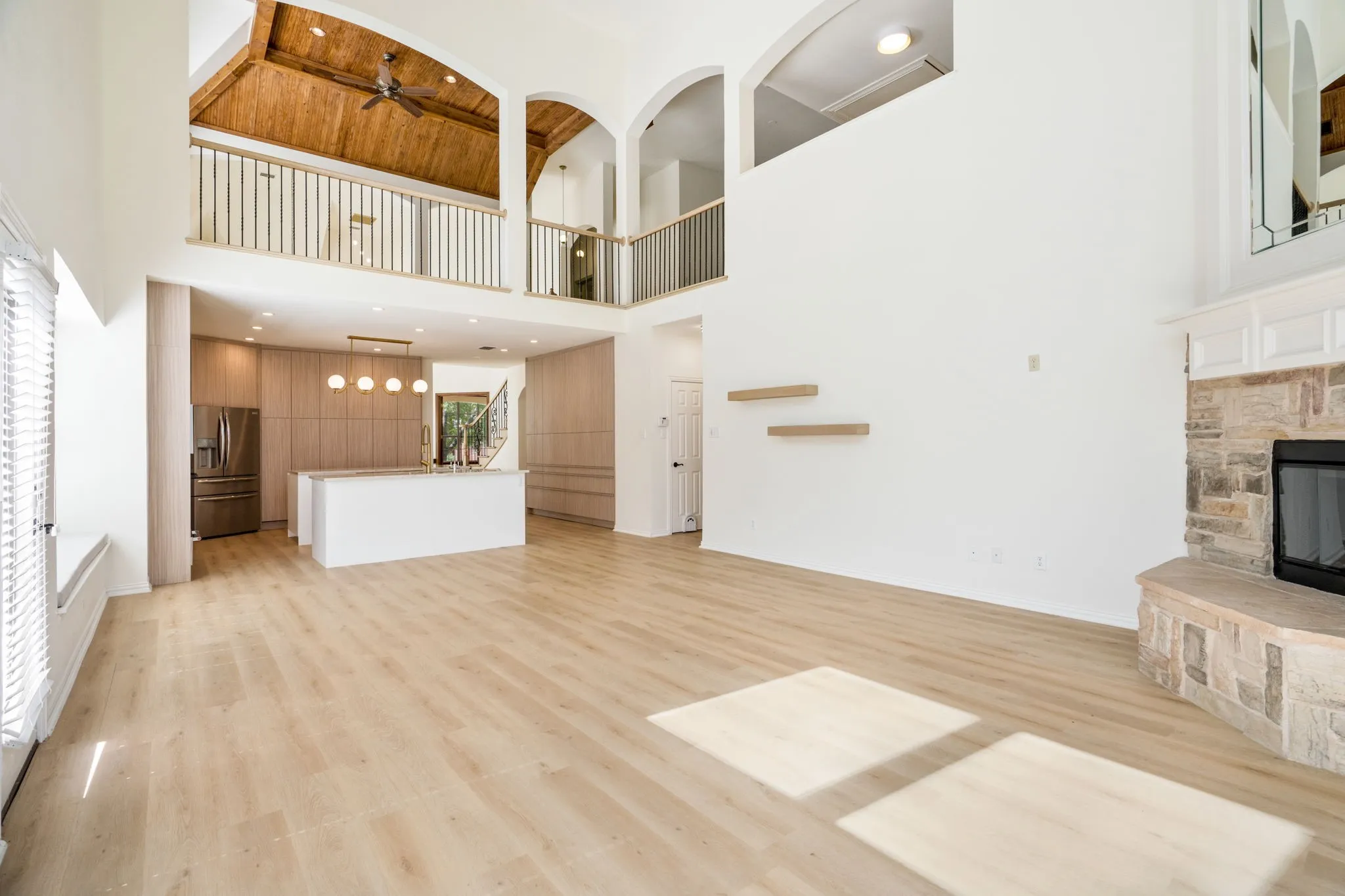Single Family Residence For Sale in Denton County , 2344 Chenault Drive, Frisco, Texas 75033, 4 Bedroom, 4 Bathroom, 2 Garage spaces, 3,705 Sqft, built in 2006, Price $698,500, mls#21317442, Real Estate Agent in Frisco, Homes For Sale in Denton county, Homes For Sale in Frisco, Realtor in Frisco Texas, Real Estate Brokerage Independent Realty Texas, Luminita Cordes Realtor