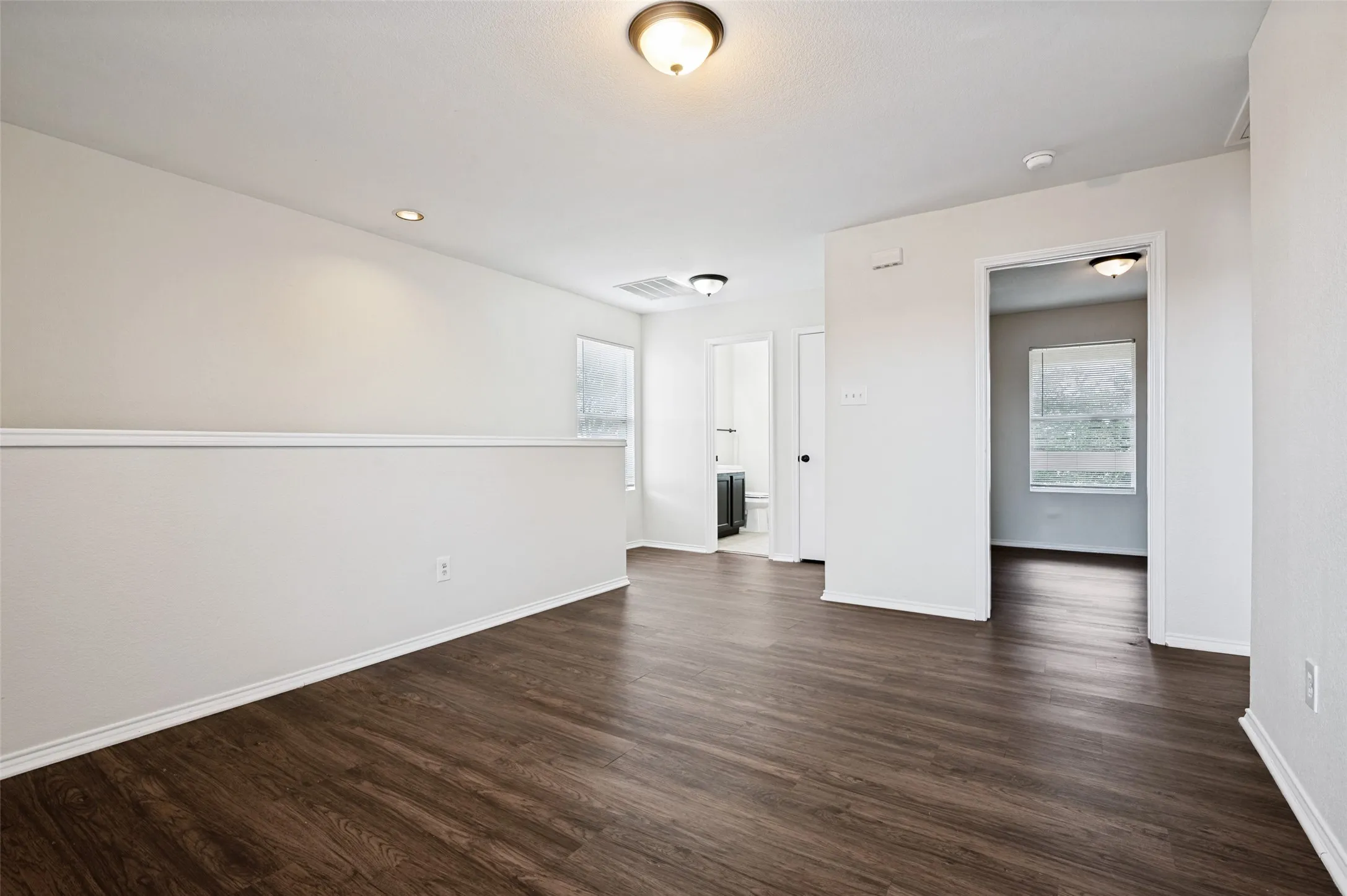 Single Family Residence For Sale in Dallas County , 614 Hearthstone Drive, Lancaster, Texas 75146, 3 Bedroom, 3 Bathroom, 2 Garage spaces, 2,280 Sqft, built in 2007, mls#21331522, Real Estate Agent in Lancaster, Homes For Sale in Dallas county, Homes For Sale in Lancaster, Realtor in Lancaster Texas, Real Estate Brokerage Independent Realty Texas, Luminita Cordes Realtor