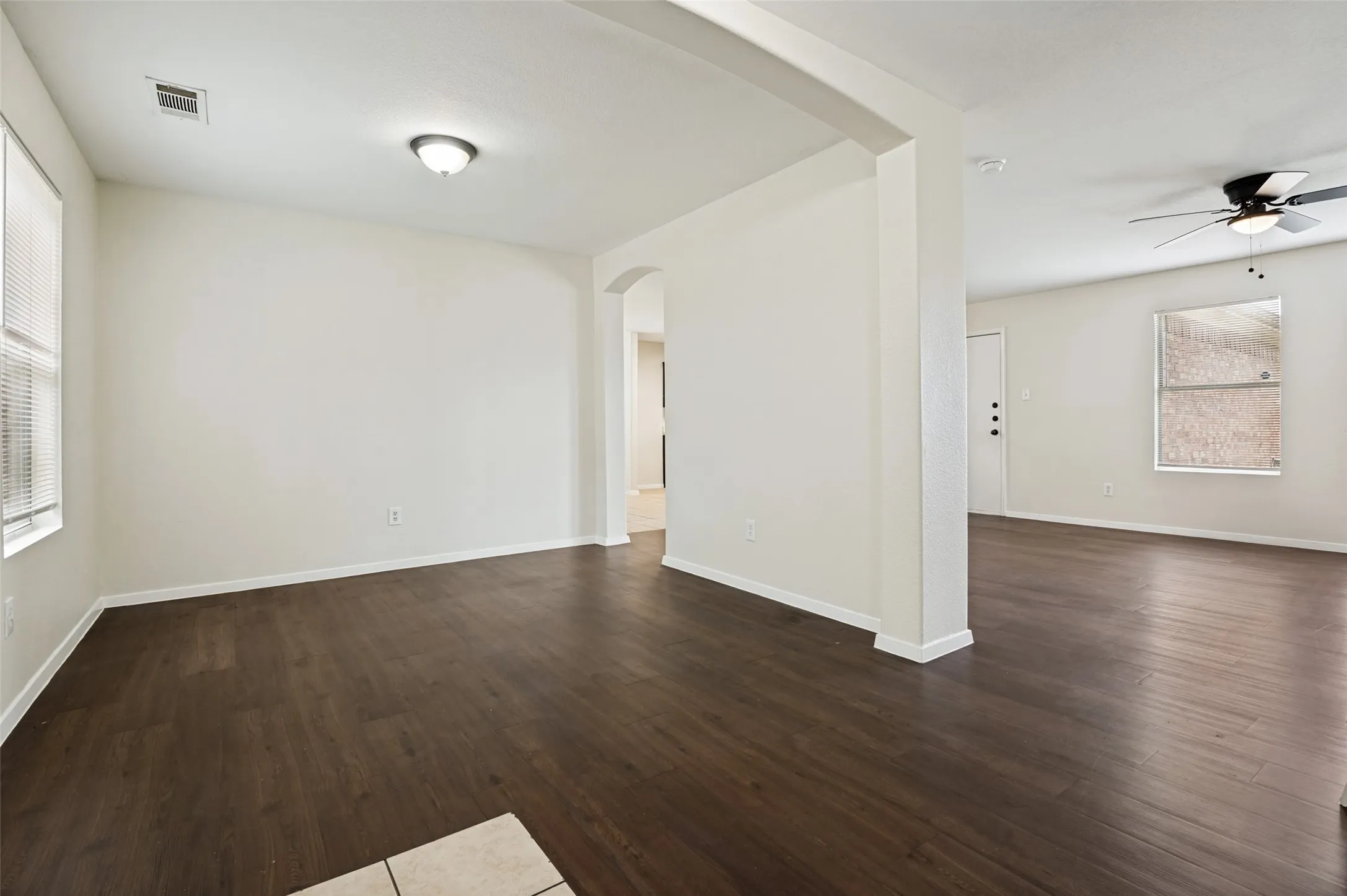 Single Family Residence For Sale in Dallas County , 614 Hearthstone Drive, Lancaster, Texas 75146, 3 Bedroom, 3 Bathroom, 2 Garage spaces, 2,280 Sqft, built in 2007, mls#21331522, Real Estate Agent in Lancaster, Homes For Sale in Dallas county, Homes For Sale in Lancaster, Realtor in Lancaster Texas, Real Estate Brokerage Independent Realty Texas, Luminita Cordes Realtor