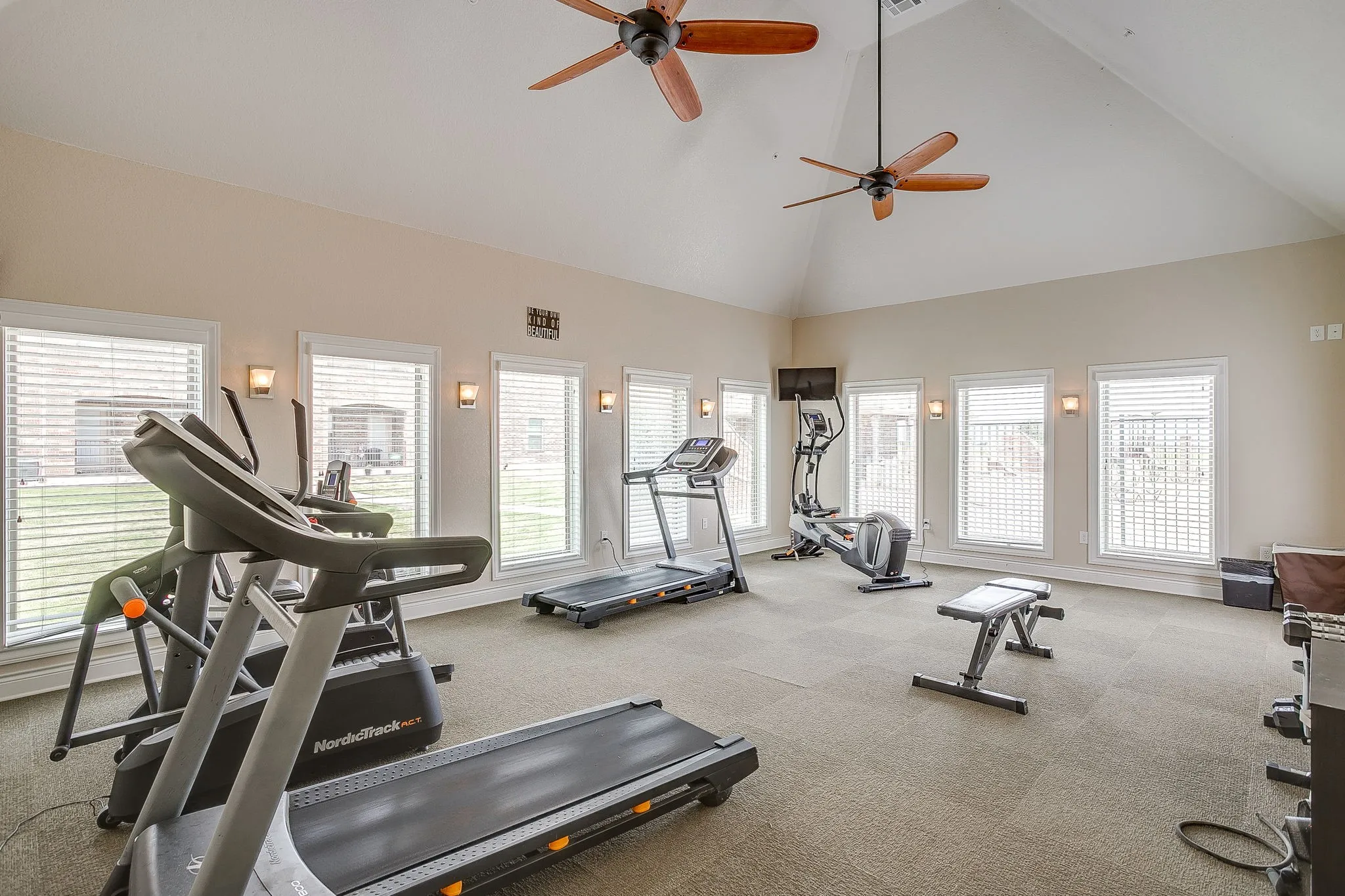 Apartment For Rent in Johnson County , 301 County Road 207 1204, Alvarado, Texas 76009, 1 Bedroom, 1 Bathroom, Garage spaces, 836 Sqft, built in 2015, mls#21331529, Real Estate Agent in Alvarado, Homes For Rent in Johnson county, Homes For Rent in Alvarado, Realtor in Alvarado Texas, Real Estate Brokerage Independent Realty Texas, Luminita Cordes Realtor