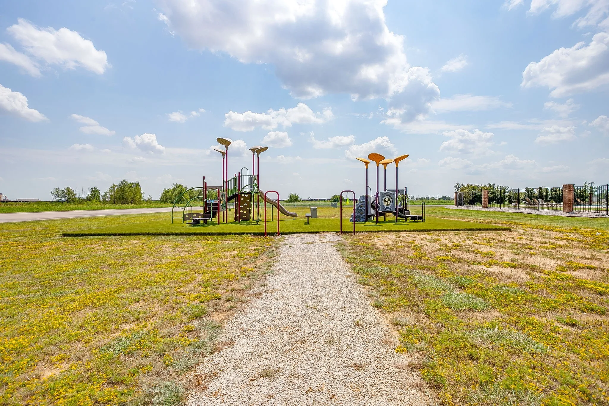 Apartment For Rent in Johnson County , 301 County Road 207 1204, Alvarado, Texas 76009, 1 Bedroom, 1 Bathroom, Garage spaces, 836 Sqft, built in 2015, mls#21331529, Real Estate Agent in Alvarado, Homes For Rent in Johnson county, Homes For Rent in Alvarado, Realtor in Alvarado Texas, Real Estate Brokerage Independent Realty Texas, Luminita Cordes Realtor