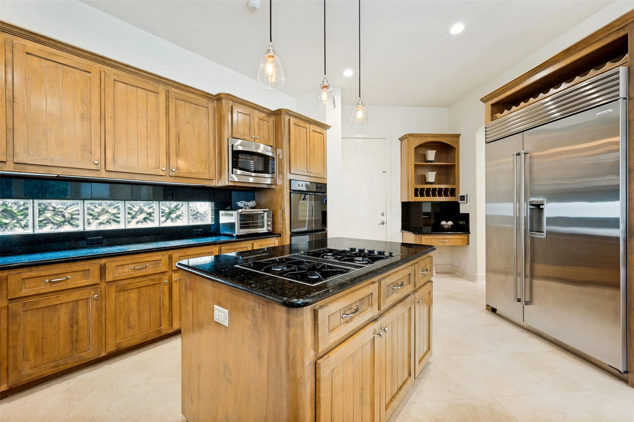 Single Family Residence For Rent in Denton County , 29 Windsor Ridge, Frisco, Texas 75034, 4 Bedroom, 5 Bathroom, 4 Garage spaces, 4,802 Sqft, built in 1996, Price $7,500, mls#21331534, Real Estate Agent in Frisco, Homes For Rent in Denton county, Homes For Rent in Frisco, Realtor in Frisco Texas, Real Estate Brokerage Independent Realty Texas, Luminita Cordes Realtor
