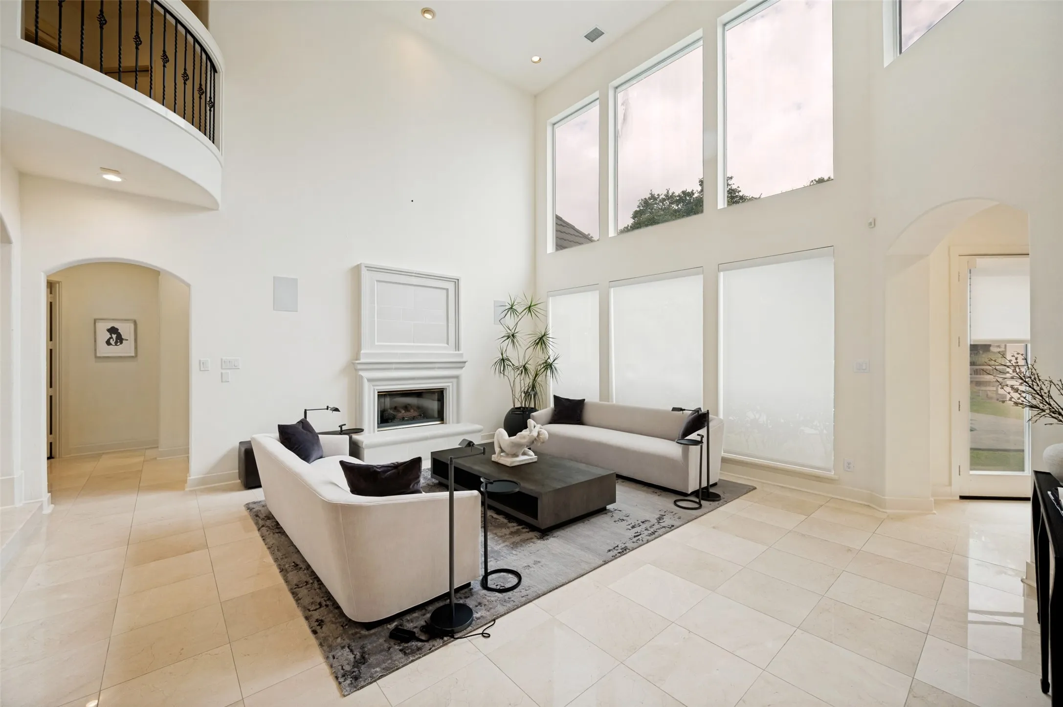 Single Family Residence For Rent in Denton County , 29 Windsor Ridge, Frisco, Texas 75034, 4 Bedroom, 5 Bathroom, 4 Garage spaces, 4,802 Sqft, built in 1996, Price $7,500, mls#21331534, Real Estate Agent in Frisco, Homes For Rent in Denton county, Homes For Rent in Frisco, Realtor in Frisco Texas, Real Estate Brokerage Independent Realty Texas, Luminita Cordes Realtor