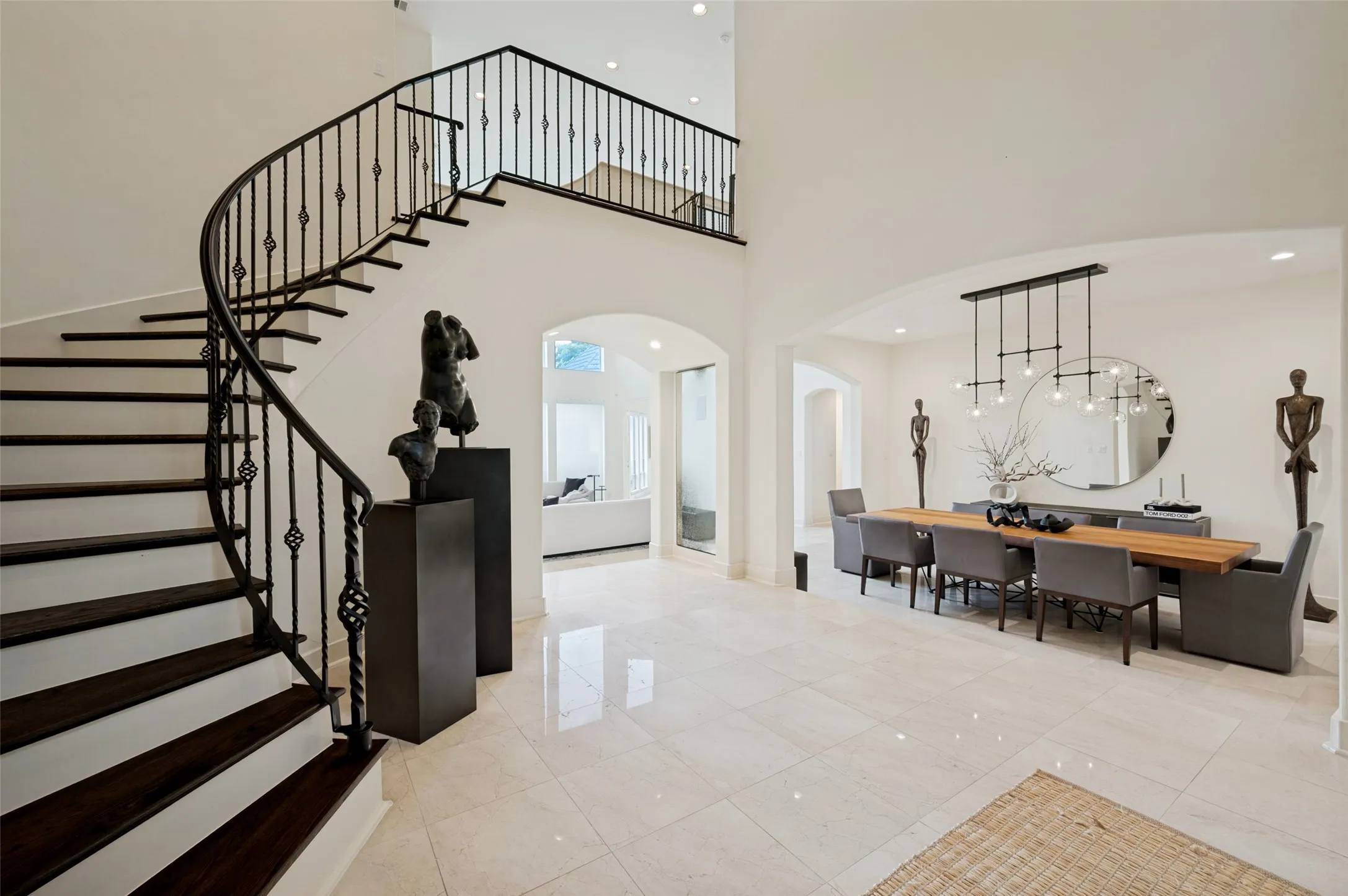 Single Family Residence For Rent in Denton County , 29 Windsor Ridge, Frisco, Texas 75034, 4 Bedroom, 5 Bathroom, 4 Garage spaces, 4,802 Sqft, built in 1996, Price $7,500, mls#21331534, Real Estate Agent in Frisco, Homes For Rent in Denton county, Homes For Rent in Frisco, Realtor in Frisco Texas, Real Estate Brokerage Independent Realty Texas, Luminita Cordes Realtor