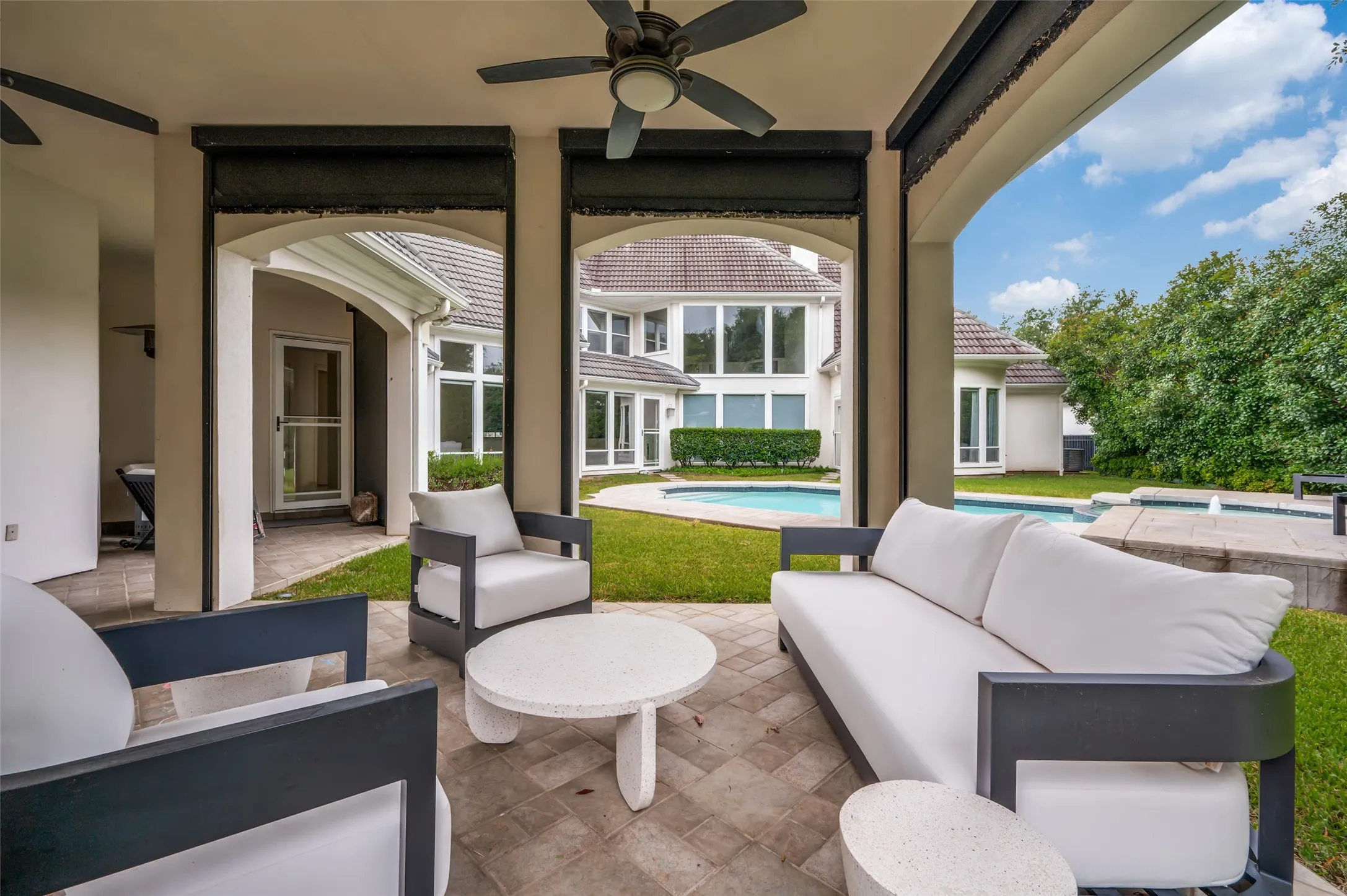 Single Family Residence For Rent in Denton County , 29 Windsor Ridge, Frisco, Texas 75034, 4 Bedroom, 5 Bathroom, 4 Garage spaces, 4,802 Sqft, built in 1996, Price $7,500, mls#21331534, Real Estate Agent in Frisco, Homes For Rent in Denton county, Homes For Rent in Frisco, Realtor in Frisco Texas, Real Estate Brokerage Independent Realty Texas, Luminita Cordes Realtor