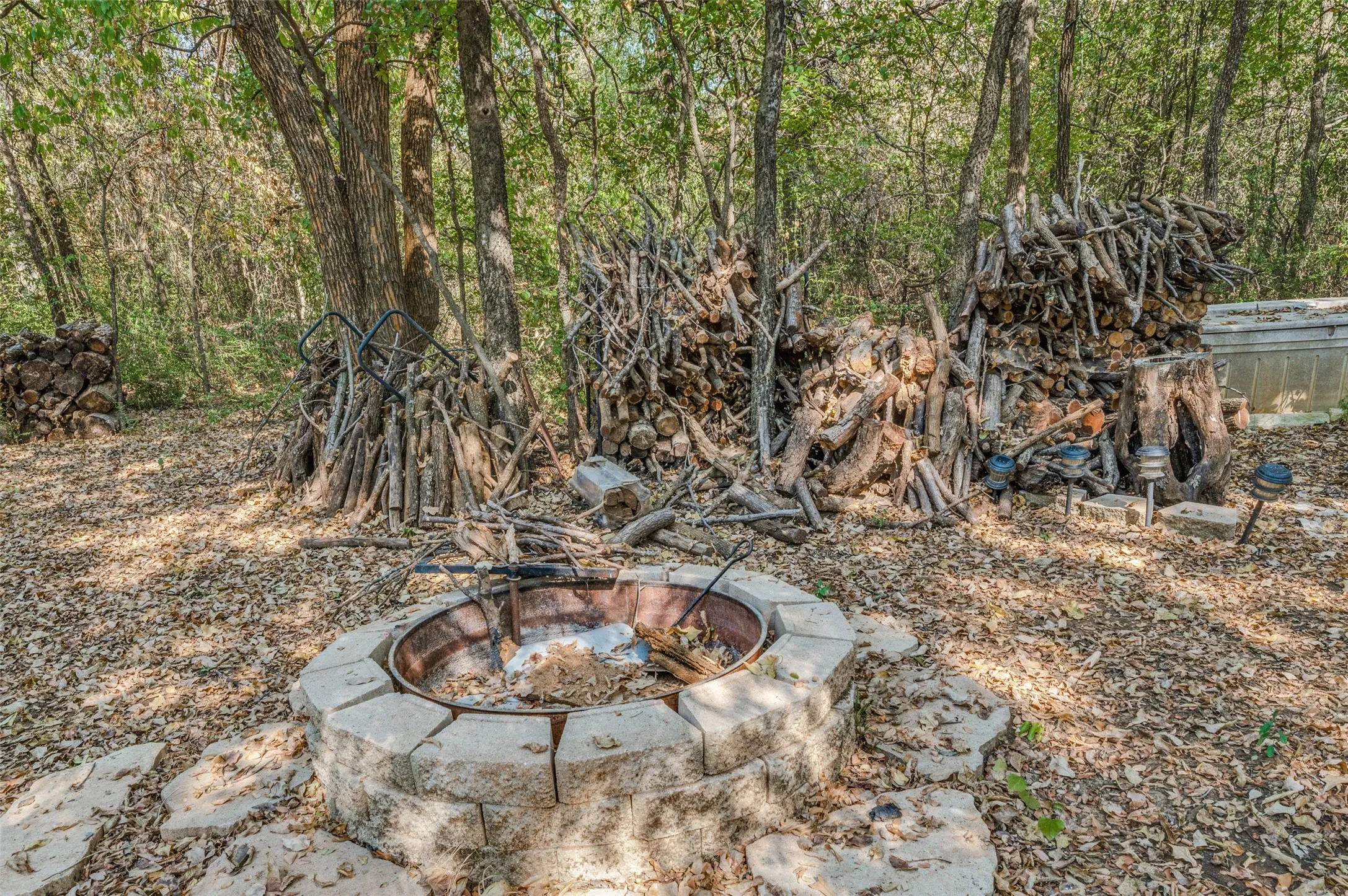 Unimproved Land For Sale in Denton County , 3863 New Hope Road, Aubrey, Texas 76227, 0, 0, Garage spaces, 0 Sqft, built in 0, mls#21327529, Real Estate Agent in Aubrey, Homes For Sale in Denton county, Homes For Sale in Aubrey, Realtor in Aubrey Texas, Real Estate Brokerage Independent Realty Texas, Luminita Cordes Realtor