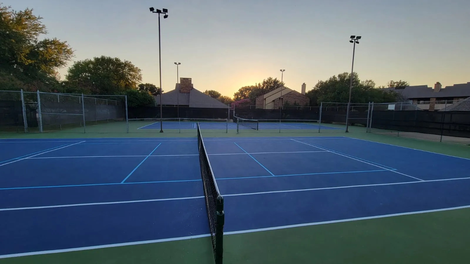 Condominium For Rent in Tarrant County , 2103 Friendly Drive 3222, Arlington, Texas 76011, 2 Bedrooms, 1 Bathroom, Garage spaces, 963 Sqft, built in 1982, Price $1,450, mls#21331501, Real Estate Agent in Arlington, Homes For Rent in Tarrant county, Homes For Rent in Arlington, Realtor in Arlington Texas, Real Estate Brokerage Independent Realty Texas, Luminita Cordes Realtor