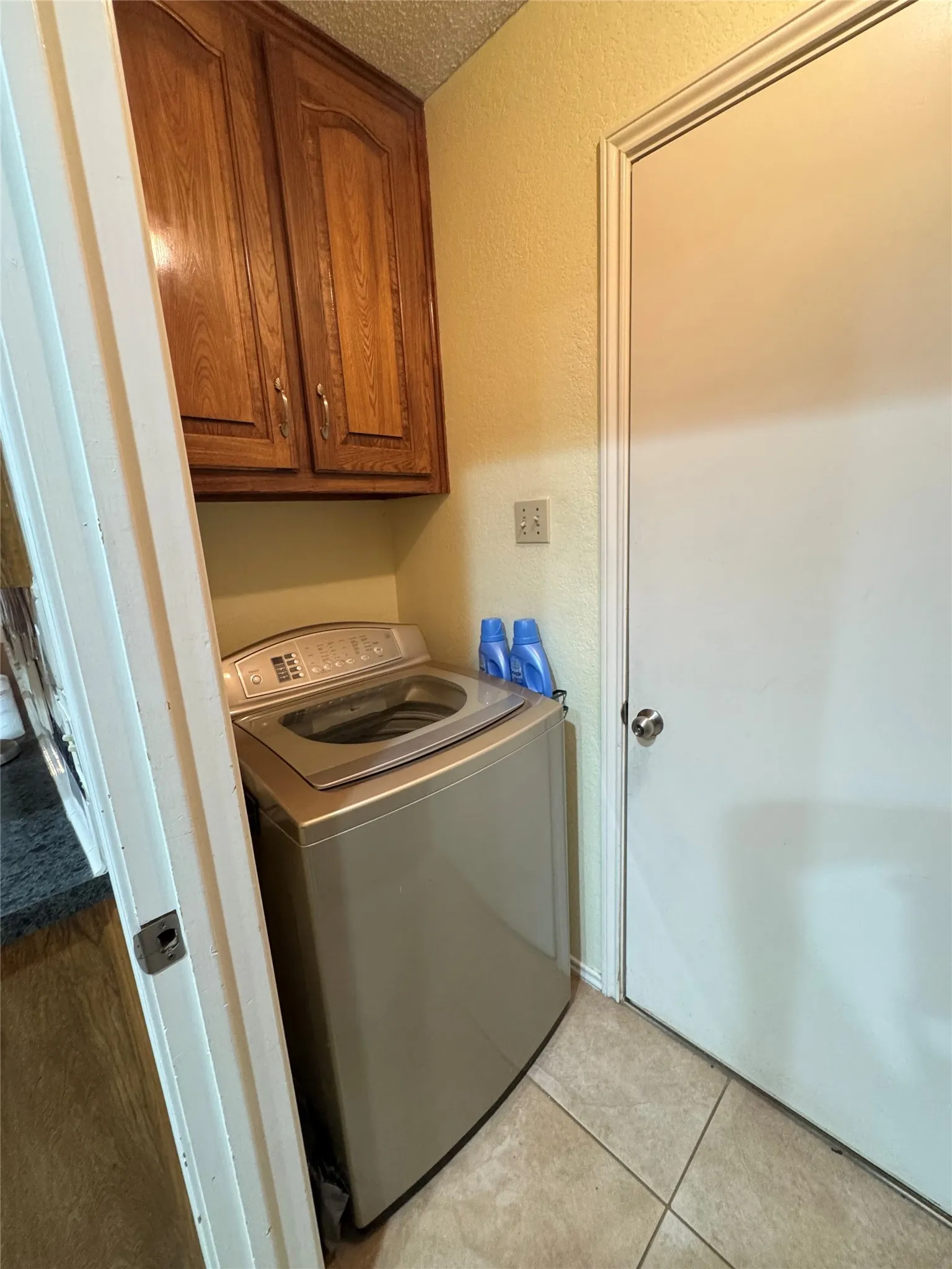 Single Family Residence For Sale in Hood County , 1104 Dove Hollow Road, Granbury, Texas 76048, 3 Bedroom, 2 Bathroom, 2 Garage spaces, 1,790 Sqft, built in 1983, Price $315,000, mls#21331591, Real Estate Agent in Granbury, Homes For Sale in Hood county, Homes For Sale in Granbury, Realtor in Granbury Texas, Real Estate Brokerage Independent Realty Texas, Luminita Cordes Realtor