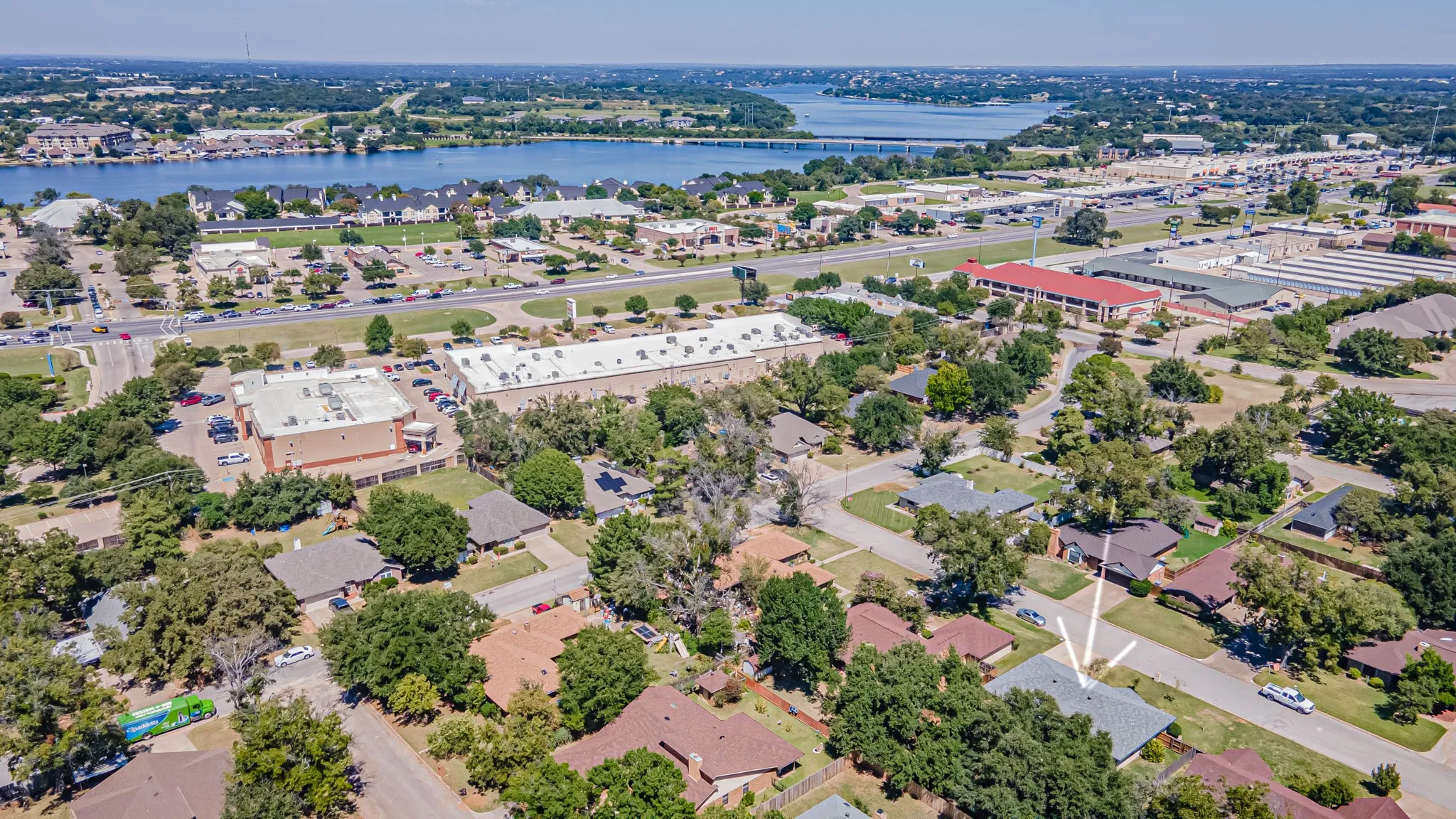 Single Family Residence For Sale in Hood County , 1104 Dove Hollow Road, Granbury, Texas 76048, 3 Bedroom, 2 Bathroom, 2 Garage spaces, 1,790 Sqft, built in 1983, Price $315,000, mls#21331591, Real Estate Agent in Granbury, Homes For Sale in Hood county, Homes For Sale in Granbury, Realtor in Granbury Texas, Real Estate Brokerage Independent Realty Texas, Luminita Cordes Realtor