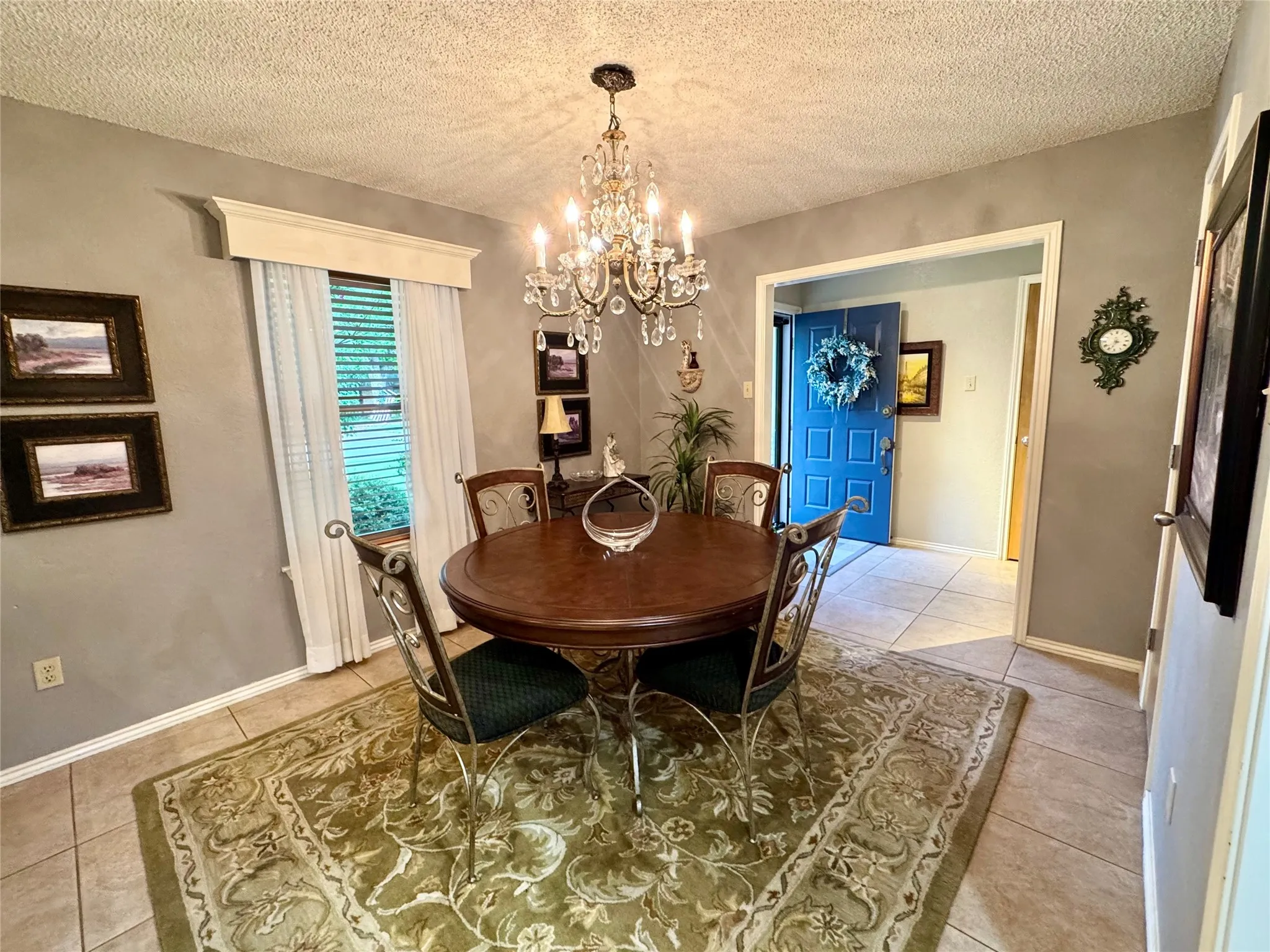 Single Family Residence For Sale in Hood County , 1104 Dove Hollow Road, Granbury, Texas 76048, 3 Bedroom, 2 Bathroom, 2 Garage spaces, 1,790 Sqft, built in 1983, Price $315,000, mls#21331591, Real Estate Agent in Granbury, Homes For Sale in Hood county, Homes For Sale in Granbury, Realtor in Granbury Texas, Real Estate Brokerage Independent Realty Texas, Luminita Cordes Realtor