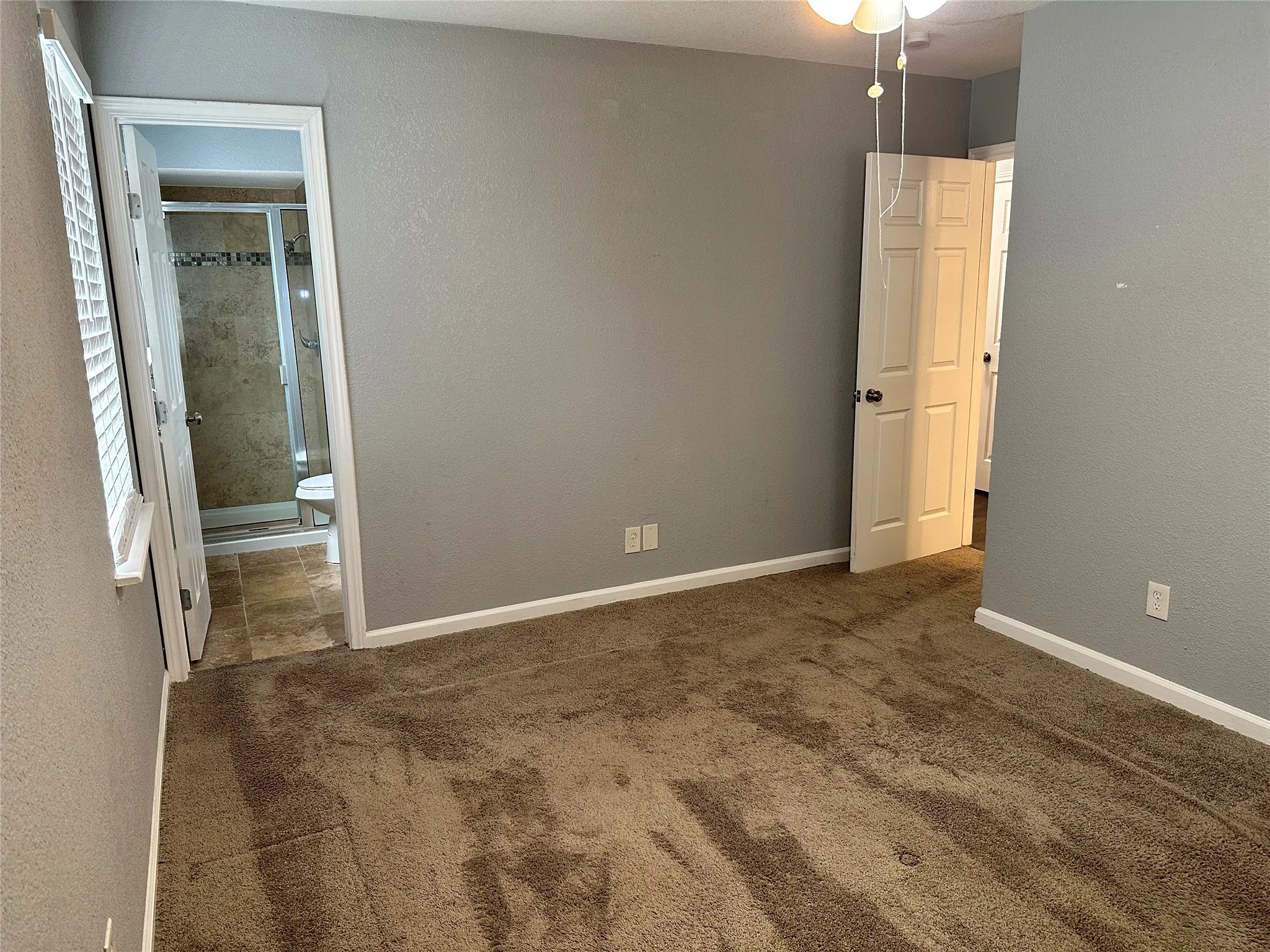 Single Family Residence For Sale in Dallas County , 2713 Westview Drive, Mesquite, Texas 75150, 3 Bedroom, 2 Bathroom, 1 Garage spaces, 1,566 Sqft, built in 1964, mls#21331542, Real Estate Agent in Mesquite, Homes For Sale in Dallas county, Homes For Sale in Mesquite, Realtor in Mesquite Texas, Real Estate Brokerage Independent Realty Texas, Luminita Cordes Realtor