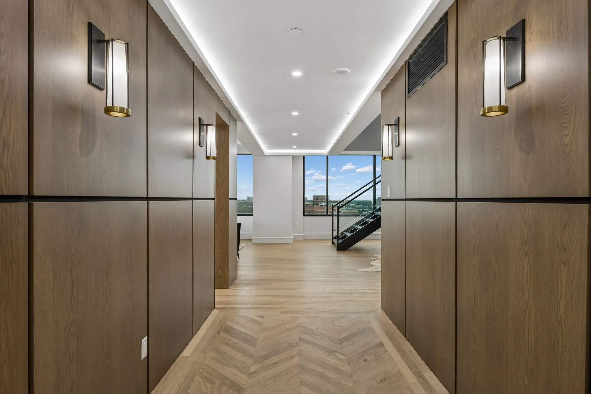 Condominium For Rent in Dallas County , 3111 Welborn Street 1703, Dallas, Texas 75219, 3 Bedroom, 4 Bathroom, 2 Garage spaces, 7,465 Sqft, built in 1985, mls#21256712, Real Estate Agent in Dallas, Homes For Rent in Dallas county, Homes For Rent in Dallas, Realtor in Dallas Texas, Real Estate Brokerage Independent Realty Texas, Luminita Cordes Realtor