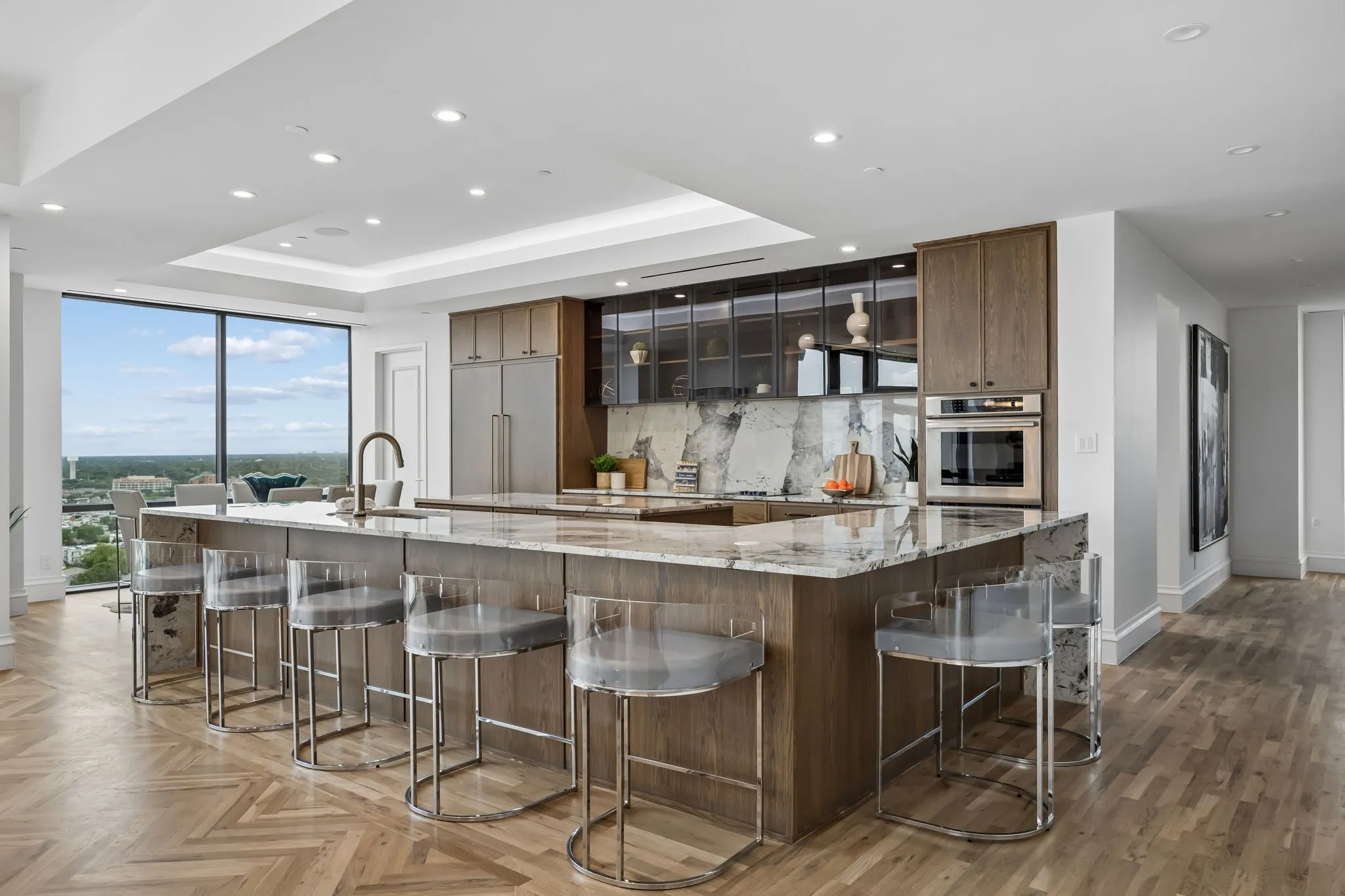 Condominium For Rent in Dallas County , 3111 Welborn Street 1703, Dallas, Texas 75219, 3 Bedroom, 4 Bathroom, 2 Garage spaces, 7,465 Sqft, built in 1985, mls#21256712, Real Estate Agent in Dallas, Homes For Rent in Dallas county, Homes For Rent in Dallas, Realtor in Dallas Texas, Real Estate Brokerage Independent Realty Texas, Luminita Cordes Realtor