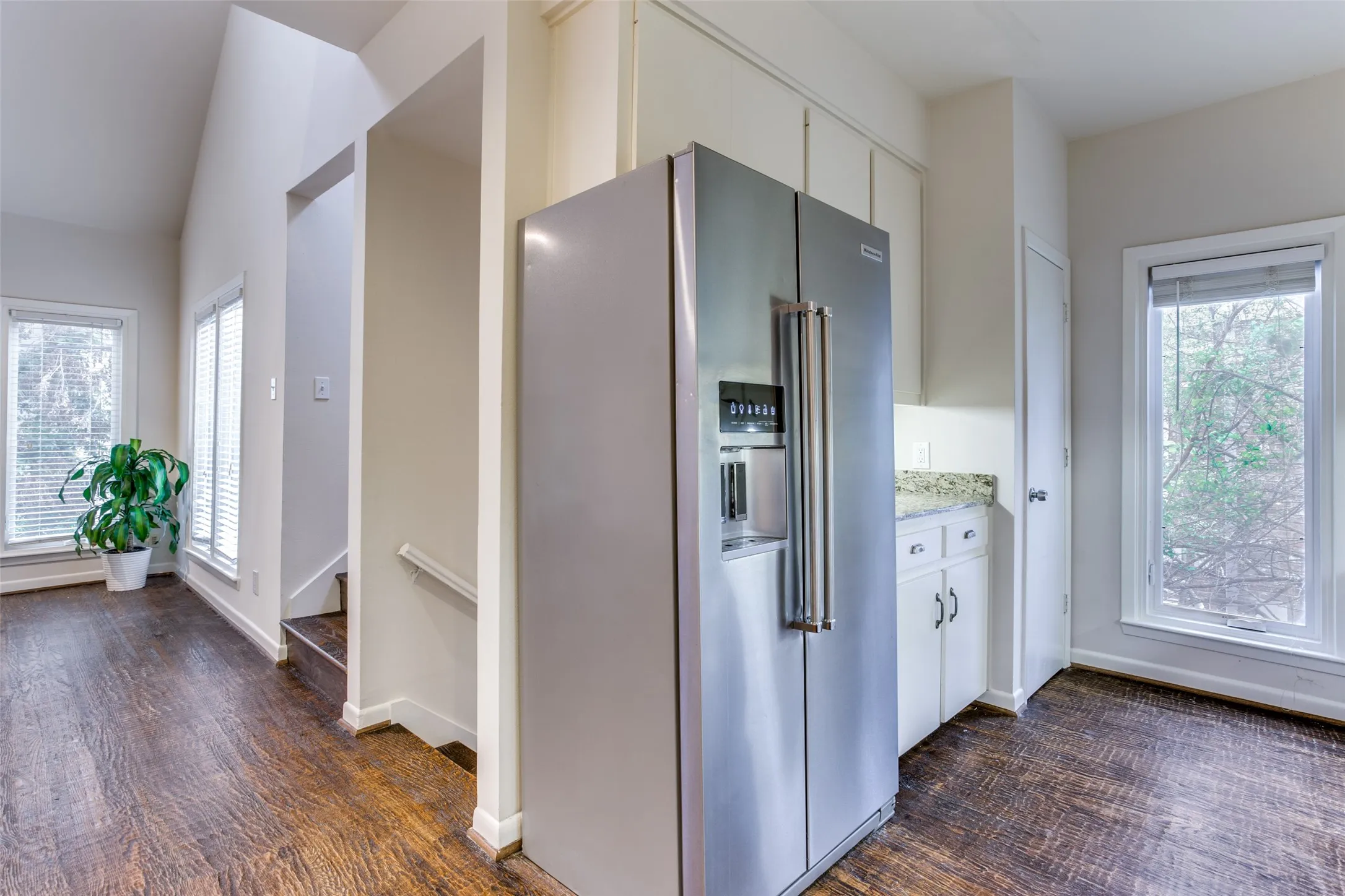 Condominium For Rent in Dallas County , 3445 Rankin Street 3445, University Park, Texas 75205, 2 Bedroom, 2 Bathroom, 1 Garage spaces, 1,875 Sqft, built in 1983, mls#21317788, Real Estate Agent in University Park, Homes For Rent in Dallas county, Homes For Rent in University Park, Realtor in University Park Texas, Real Estate Brokerage Independent Realty Texas, Luminita Cordes Realtor