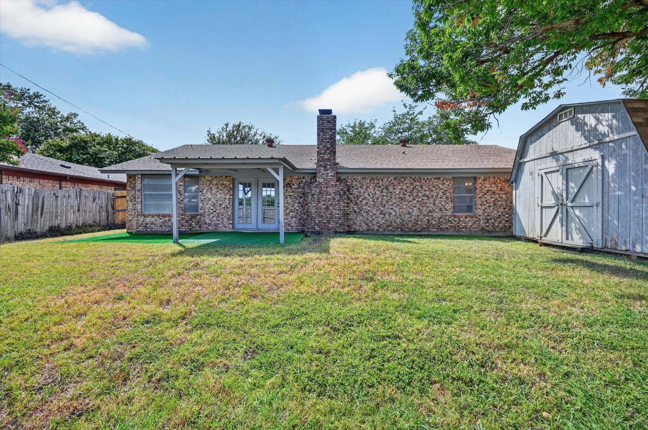 Single Family Residence For Sale in Tarrant County , 3619 Ceran Drive, Arlington, Texas 76016, 3 Bedroom, 2 Bathroom, 2 Garage spaces, 1,706 Sqft, built in 1976, mls#21325892, Real Estate Agent in Arlington, Homes For Sale in Tarrant county, Homes For Sale in Arlington, Realtor in Arlington Texas, Real Estate Brokerage Independent Realty Texas, Luminita Cordes Realtor