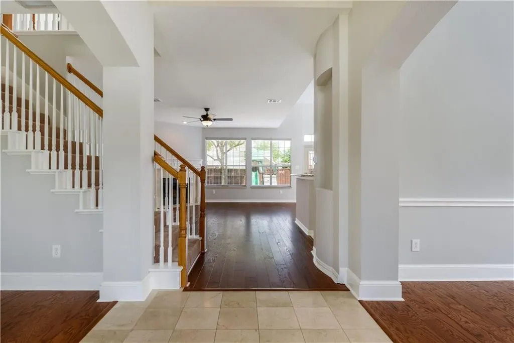 Single Family Residence For Sale in Collin County , 4421 Maize Drive, Plano, Texas 75093, 4 Bedroom, 3 Bathroom, 2 Garage spaces, 2,824 Sqft, built in 1996, mls#21328945, Real Estate Agent in Plano, Homes For Sale in Collin county, Homes For Sale in Plano, Realtor in Plano Texas, Real Estate Brokerage Independent Realty Texas, Luminita Cordes Realtor