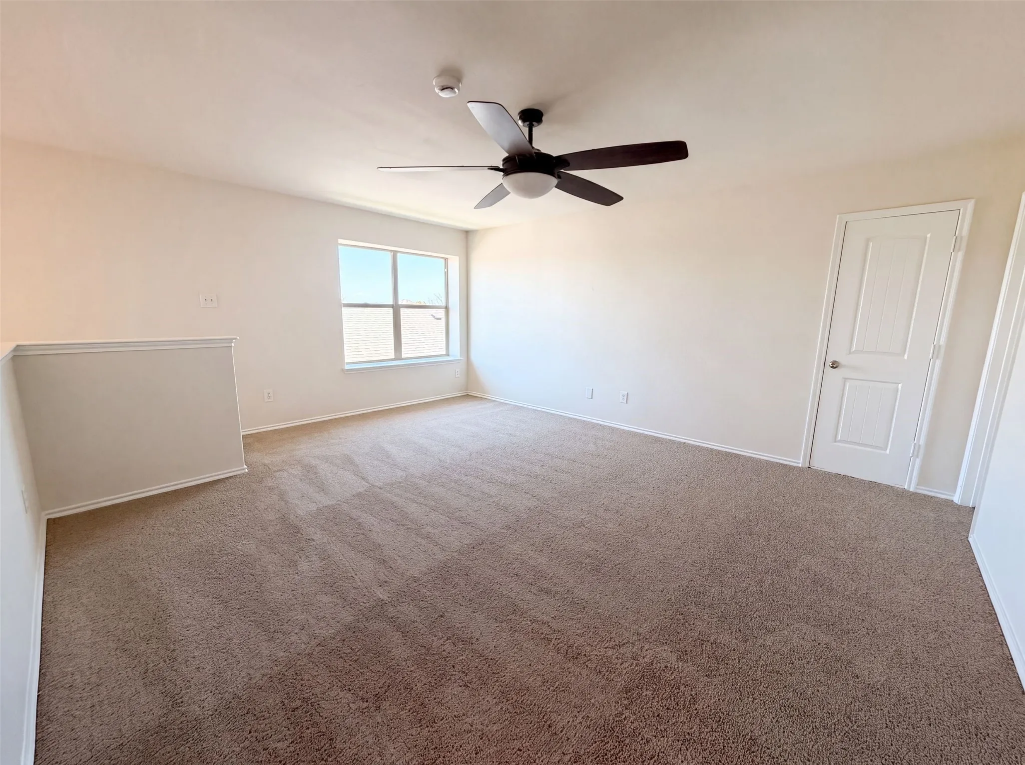 Single Family Residence For Sale in Kaufman County , 4038 Golden Rod Drive, Forney, Texas 75126, 3 Bedroom, 3 Bathroom, 2 Garage spaces, 2,205 Sqft, built in 2009, mls#21331634, Real Estate Agent in Forney, Homes For Sale in Kaufman county, Homes For Sale in Forney, Realtor in Forney Texas, Real Estate Brokerage Independent Realty Texas, Luminita Cordes Realtor