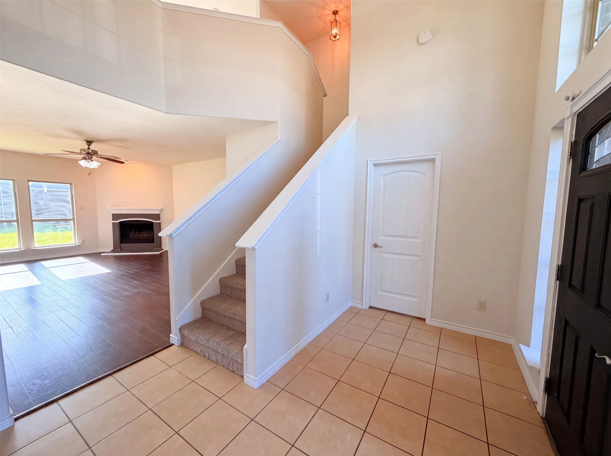 Single Family Residence For Sale in Collin County , 1217 Maverick Lane, Royse City, Texas 75189, 4 Bedroom, 3 Bathroom, 2 Garage spaces, 2,470 Sqft, built in 2014, mls#21331641, Real Estate Agent in Royse City, Homes For Sale in Collin county, Homes For Sale in Royse City, Realtor in Royse City Texas, Real Estate Brokerage Independent Realty Texas, Luminita Cordes Realtor