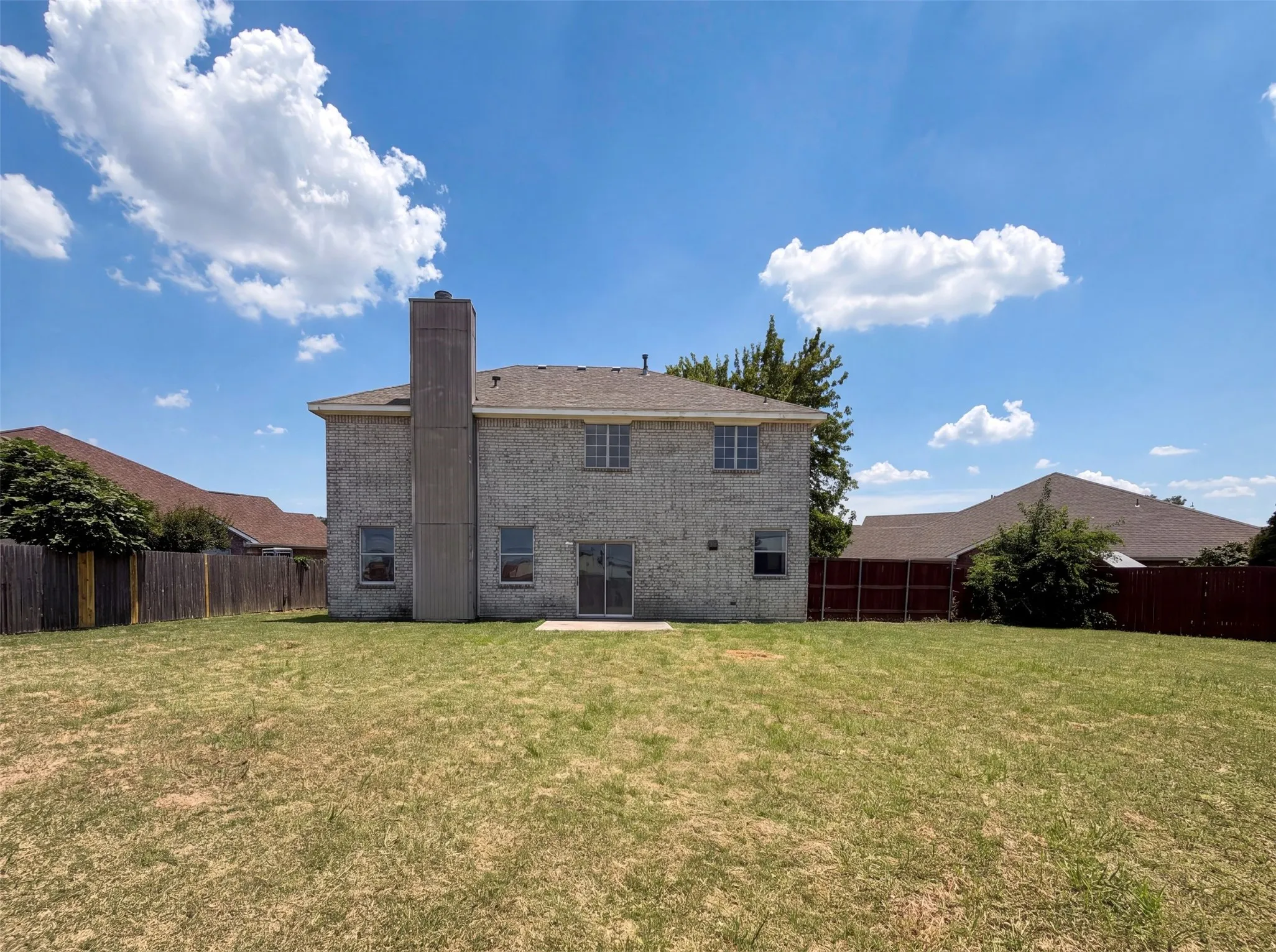 Single Family Residence For Sale in Collin County , 861 Pimernel Lane, Plano, Texas 75075, 4 Bedroom, 3 Bathroom, 2 Garage spaces, 2,275 Sqft, built in 1993, mls#21331645, Real Estate Agent in Plano, Homes For Sale in Collin county, Homes For Sale in Plano, Realtor in Plano Texas, Real Estate Brokerage Independent Realty Texas, Luminita Cordes Realtor