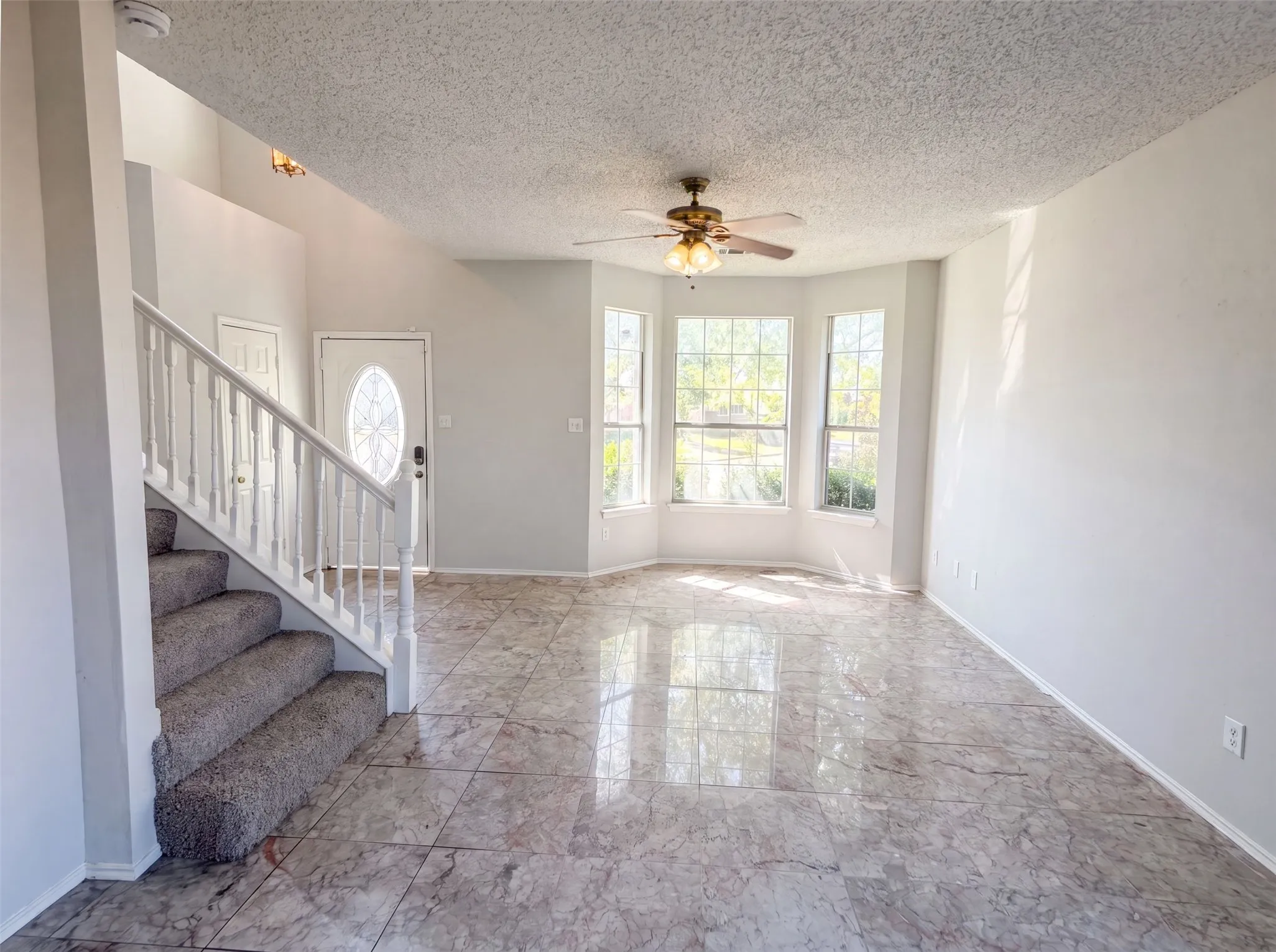 Single Family Residence For Sale in Collin County , 861 Pimernel Lane, Plano, Texas 75075, 4 Bedroom, 3 Bathroom, 2 Garage spaces, 2,275 Sqft, built in 1993, mls#21331645, Real Estate Agent in Plano, Homes For Sale in Collin county, Homes For Sale in Plano, Realtor in Plano Texas, Real Estate Brokerage Independent Realty Texas, Luminita Cordes Realtor