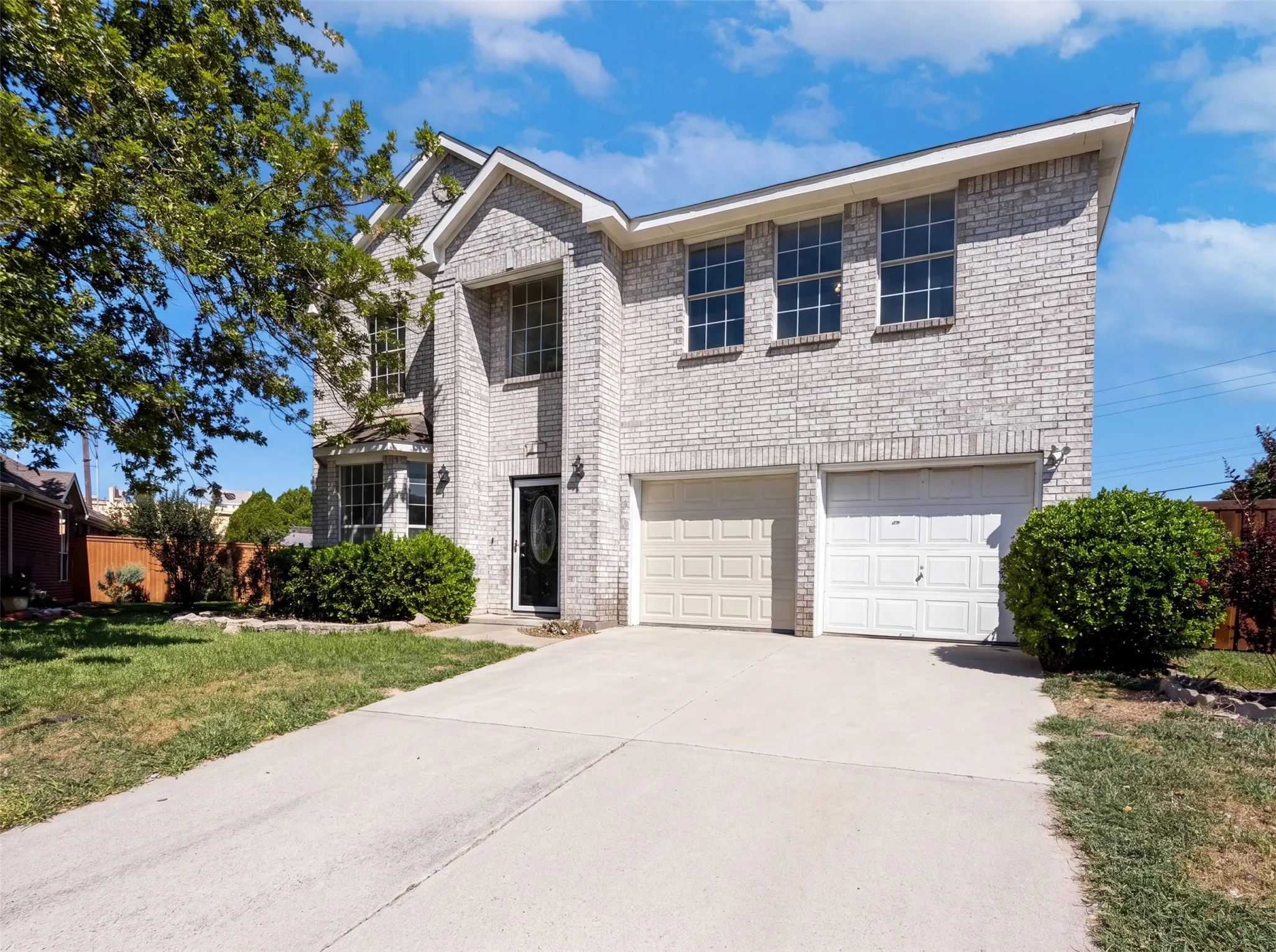 Single Family Residence For Sale