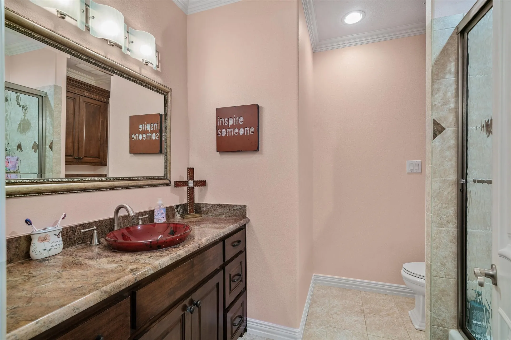Single Family Residence For Sale in Kaufman County , 5811 County Road 4102, Kaufman, Texas 75142, 4 Bedroom, 4 Bathroom, 3 Garage spaces, 3,325 Sqft, built in 2011, mls#21330886, Real Estate Agent in Kaufman, Homes For Sale in Kaufman county, Homes For Sale in Kaufman, Realtor in Kaufman Texas, Real Estate Brokerage Independent Realty Texas, Luminita Cordes Realtor
