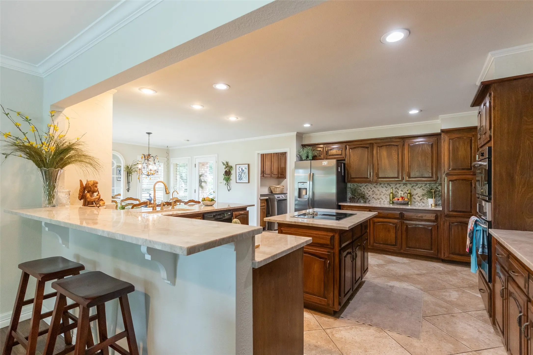 Single Family Residence For Sale in Taylor County , 15 Muirfield Street, Abilene, Texas 79606, 3 Bedroom, 4 Bathroom, 2 Garage spaces, 3,439 Sqft, built in 1981, mls#21331469, Real Estate Agent in Abilene, Homes For Sale in Taylor county, Homes For Sale in Abilene, Realtor in Abilene Texas, Real Estate Brokerage Independent Realty Texas, Luminita Cordes Realtor