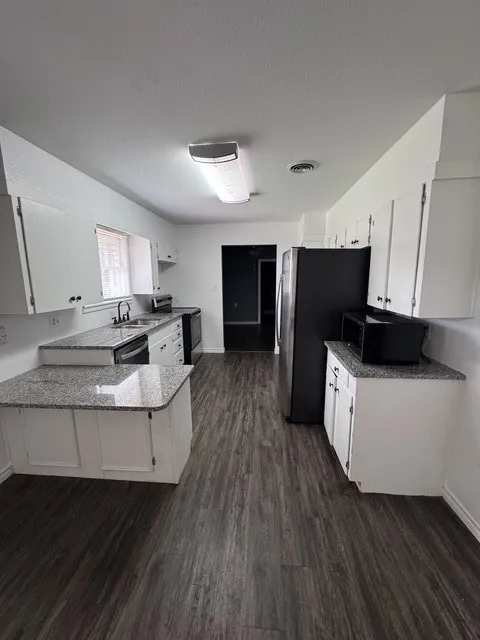 Single Family Residence For Rent in Taylor County , 2626 Garfield Avenue, Abilene, Texas 79601, 4 Bedroom, 2 Bathroom, Garage spaces, 2,248 Sqft, built in 1957, mls#21307056, Real Estate Agent in Abilene, Homes For Rent in Taylor county, Homes For Rent in Abilene, Realtor in Abilene Texas, Real Estate Brokerage Independent Realty Texas, Luminita Cordes Realtor