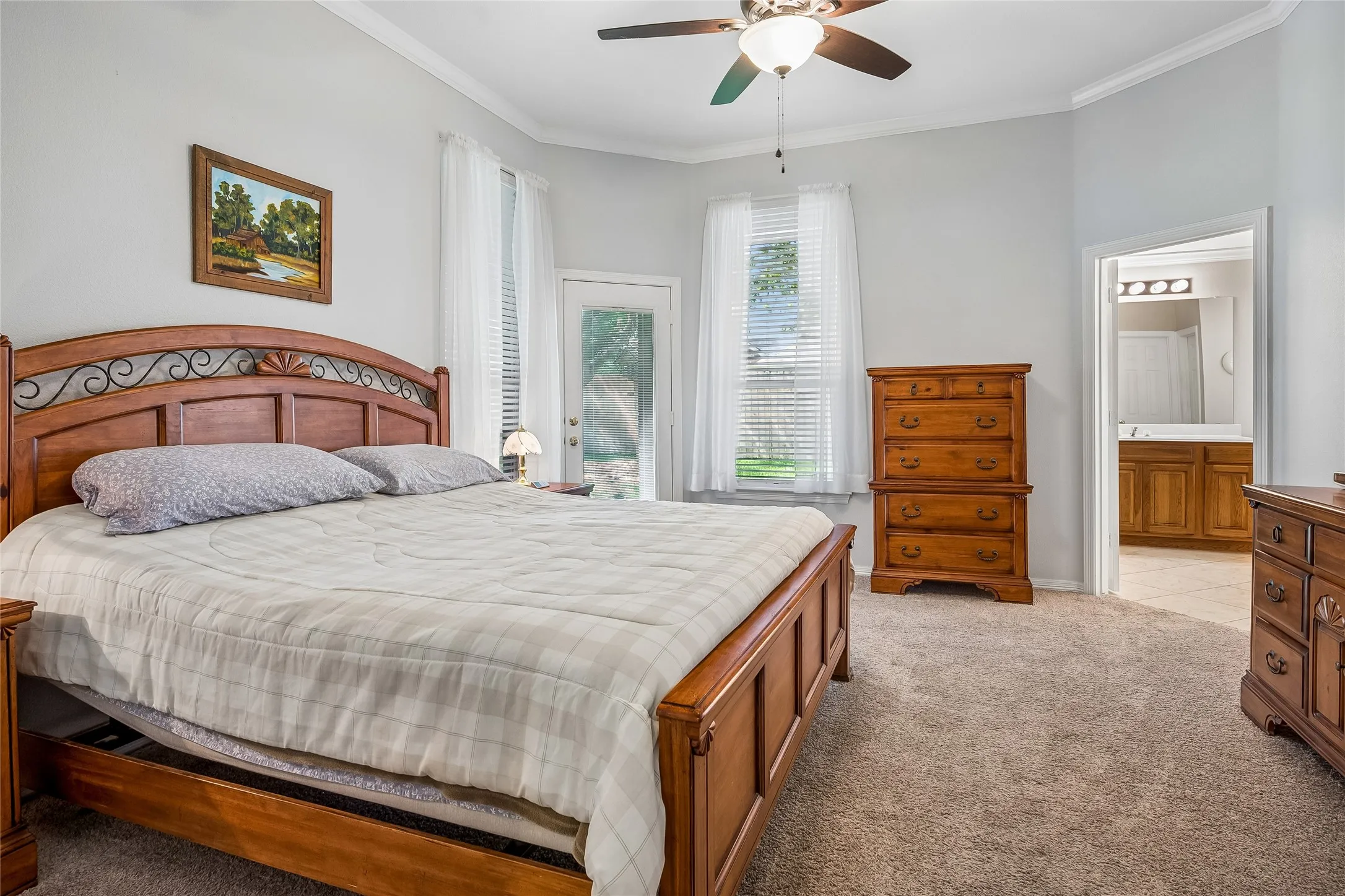 Single Family Residence For Sale in Tarrant County , 516 Hazelnut Court, Saginaw, Texas 76179, 3 Bedroom, 3 Bathroom, 2 Garage spaces, 2,304 Sqft, built in 2002, mls#21327140, Real Estate Agent in Saginaw, Homes For Sale in Tarrant county, Homes For Sale in Saginaw, Realtor in Saginaw Texas, Real Estate Brokerage Independent Realty Texas, Luminita Cordes Realtor