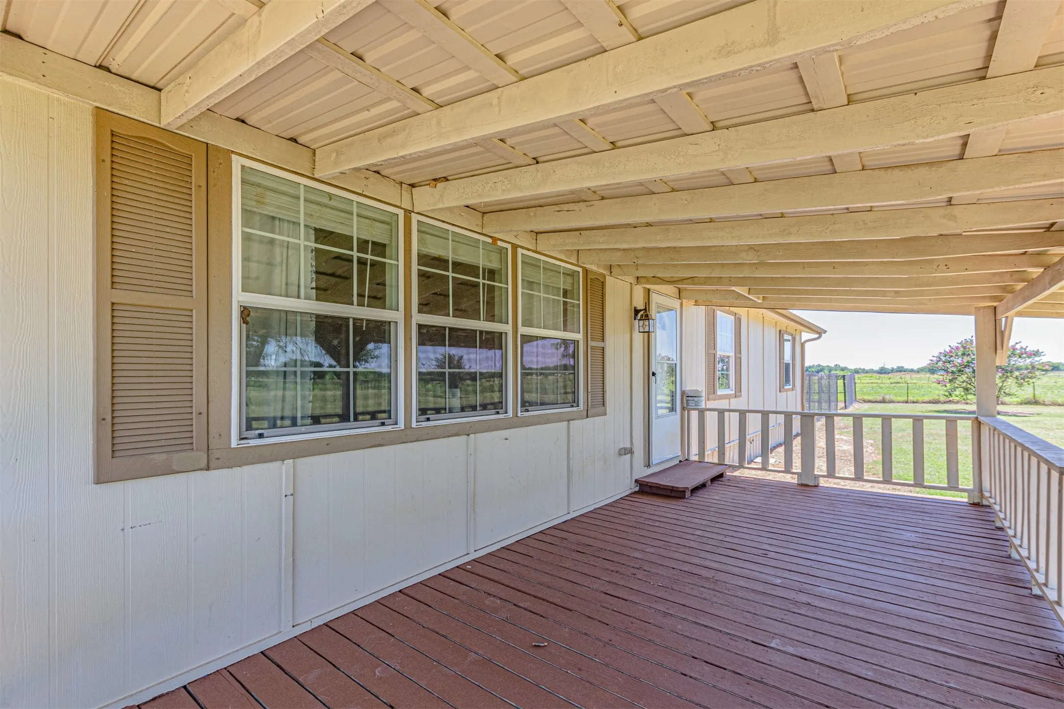 Single Family Residence For Sale in Hunt County , 2721 Fm 2649, Lone Oak, Texas 75453, 3 Bedrooms, 2 Bathrooms, 2 Garage spaces, 1,456 Sqft, built in 1983, Price $435,000, mls#21331564, Real Estate Agent in Lone Oak, Homes For Sale in Hunt county, Homes For Sale in Lone Oak, Realtor in Lone Oak Texas, Real Estate Brokerage Independent Realty Texas, Luminita Cordes Realtor