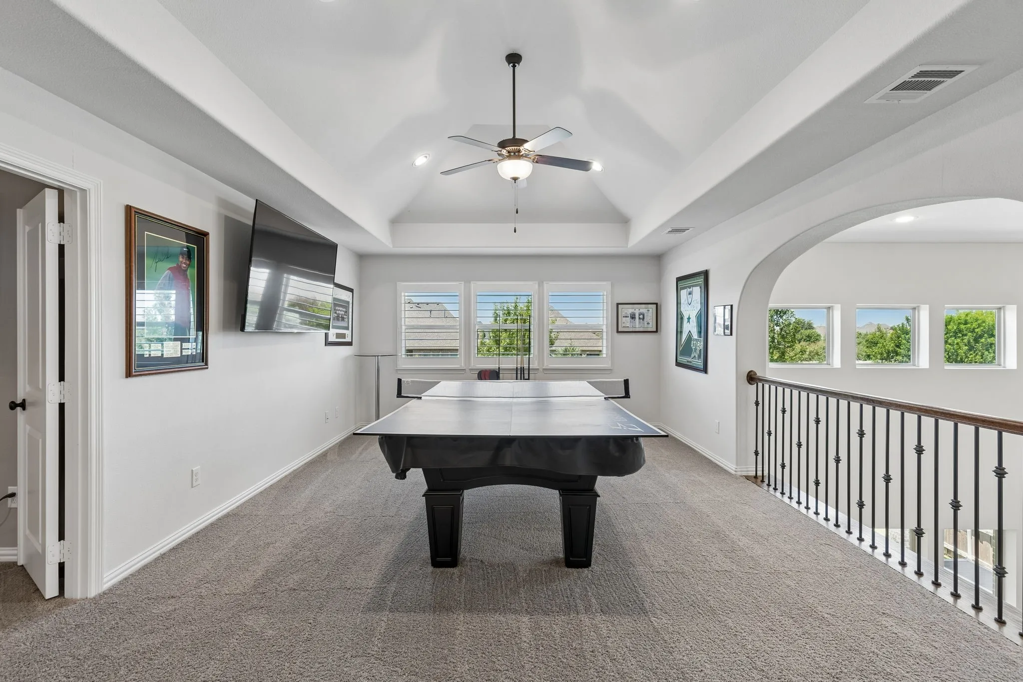 Single Family Residence For Sale in Denton County , 7812 Ivey, The Colony, Texas 75056, 5 Bedroom, 6 Bathroom, 3 Garage spaces, 4,415 Sqft, built in 2017, mls#21329564, Real Estate Agent in The Colony, Homes For Sale in Denton county, Homes For Sale in The Colony, Realtor in The Colony Texas, Real Estate Brokerage Independent Realty Texas, Luminita Cordes Realtor