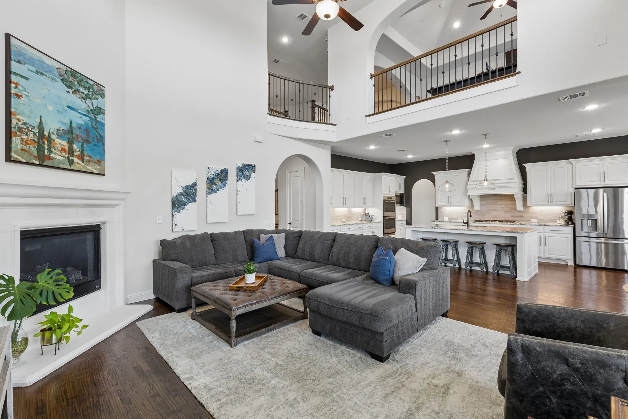 Single Family Residence For Sale in Denton County , 7812 Ivey, The Colony, Texas 75056, 5 Bedroom, 6 Bathroom, 3 Garage spaces, 4,415 Sqft, built in 2017, mls#21329564, Real Estate Agent in The Colony, Homes For Sale in Denton county, Homes For Sale in The Colony, Realtor in The Colony Texas, Real Estate Brokerage Independent Realty Texas, Luminita Cordes Realtor