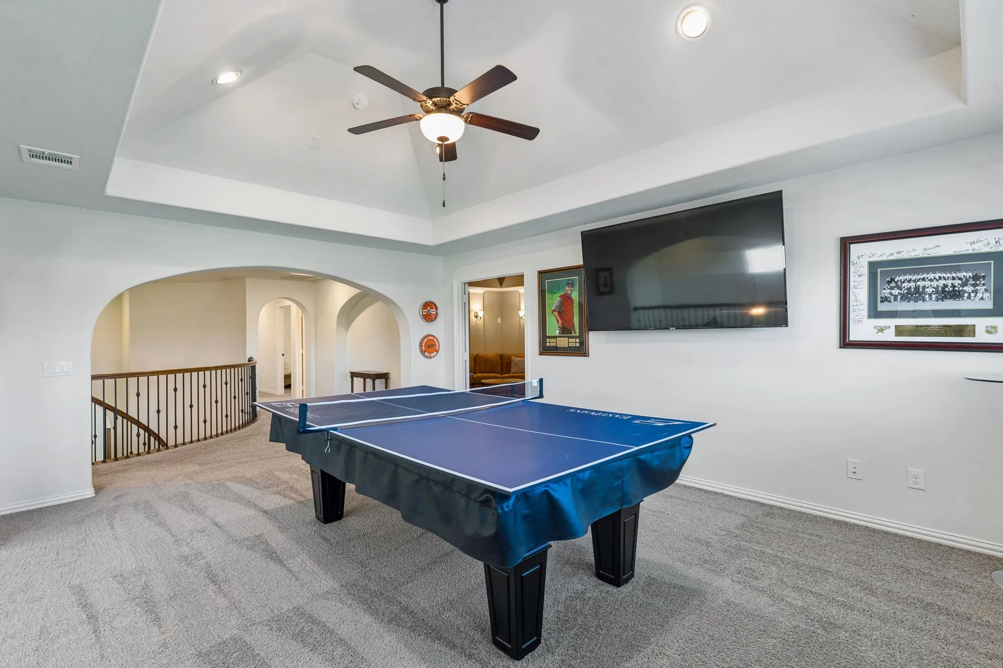 Single Family Residence For Sale in Denton County , 7812 Ivey, The Colony, Texas 75056, 5 Bedroom, 6 Bathroom, 3 Garage spaces, 4,415 Sqft, built in 2017, mls#21329564, Real Estate Agent in The Colony, Homes For Sale in Denton county, Homes For Sale in The Colony, Realtor in The Colony Texas, Real Estate Brokerage Independent Realty Texas, Luminita Cordes Realtor