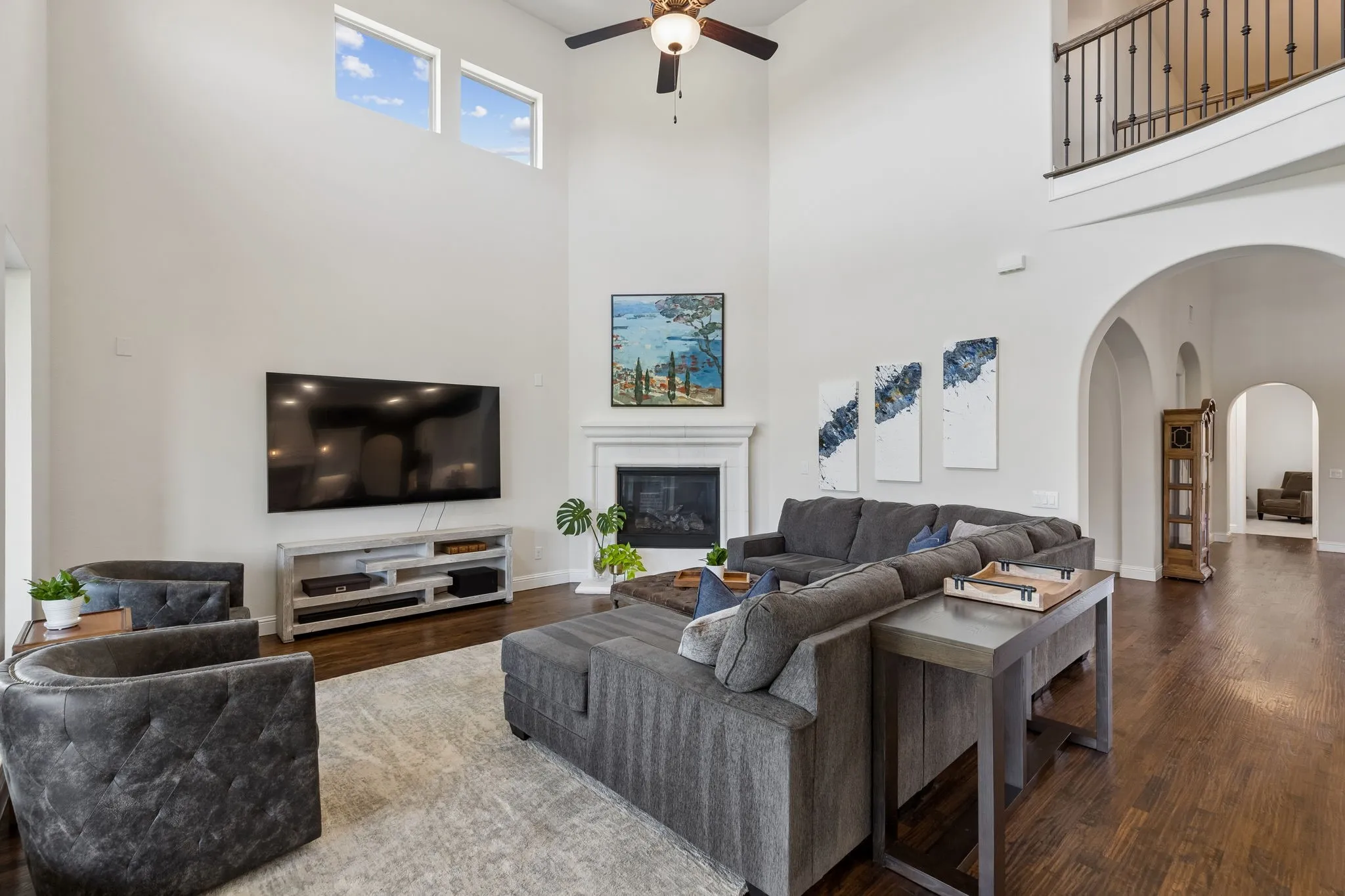 Single Family Residence For Sale in Denton County , 7812 Ivey, The Colony, Texas 75056, 5 Bedroom, 6 Bathroom, 3 Garage spaces, 4,415 Sqft, built in 2017, mls#21329564, Real Estate Agent in The Colony, Homes For Sale in Denton county, Homes For Sale in The Colony, Realtor in The Colony Texas, Real Estate Brokerage Independent Realty Texas, Luminita Cordes Realtor