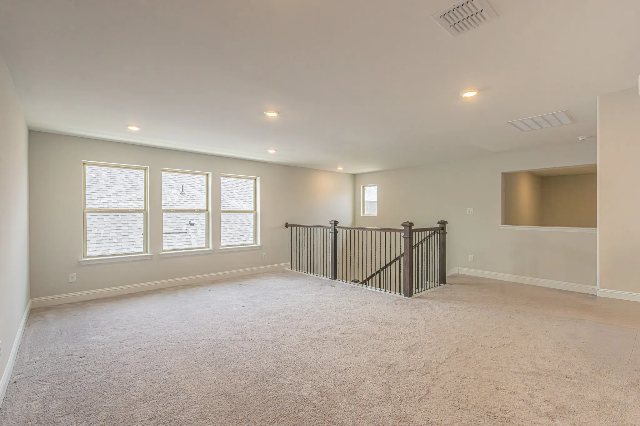 Second living space upstairs