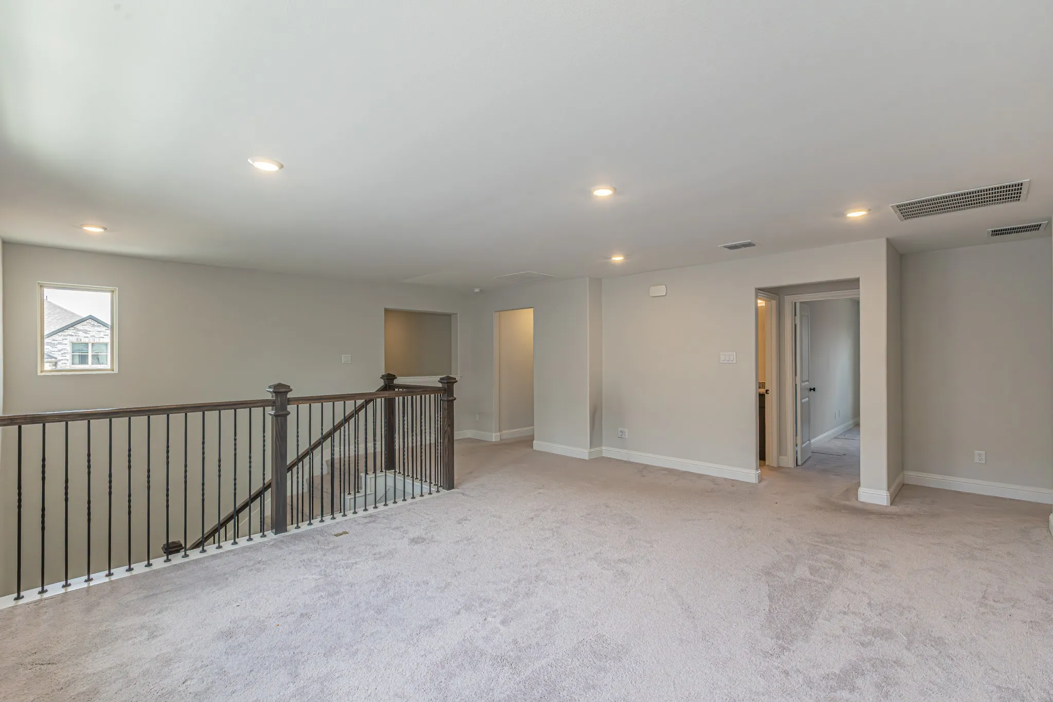 Second living space upstairs
